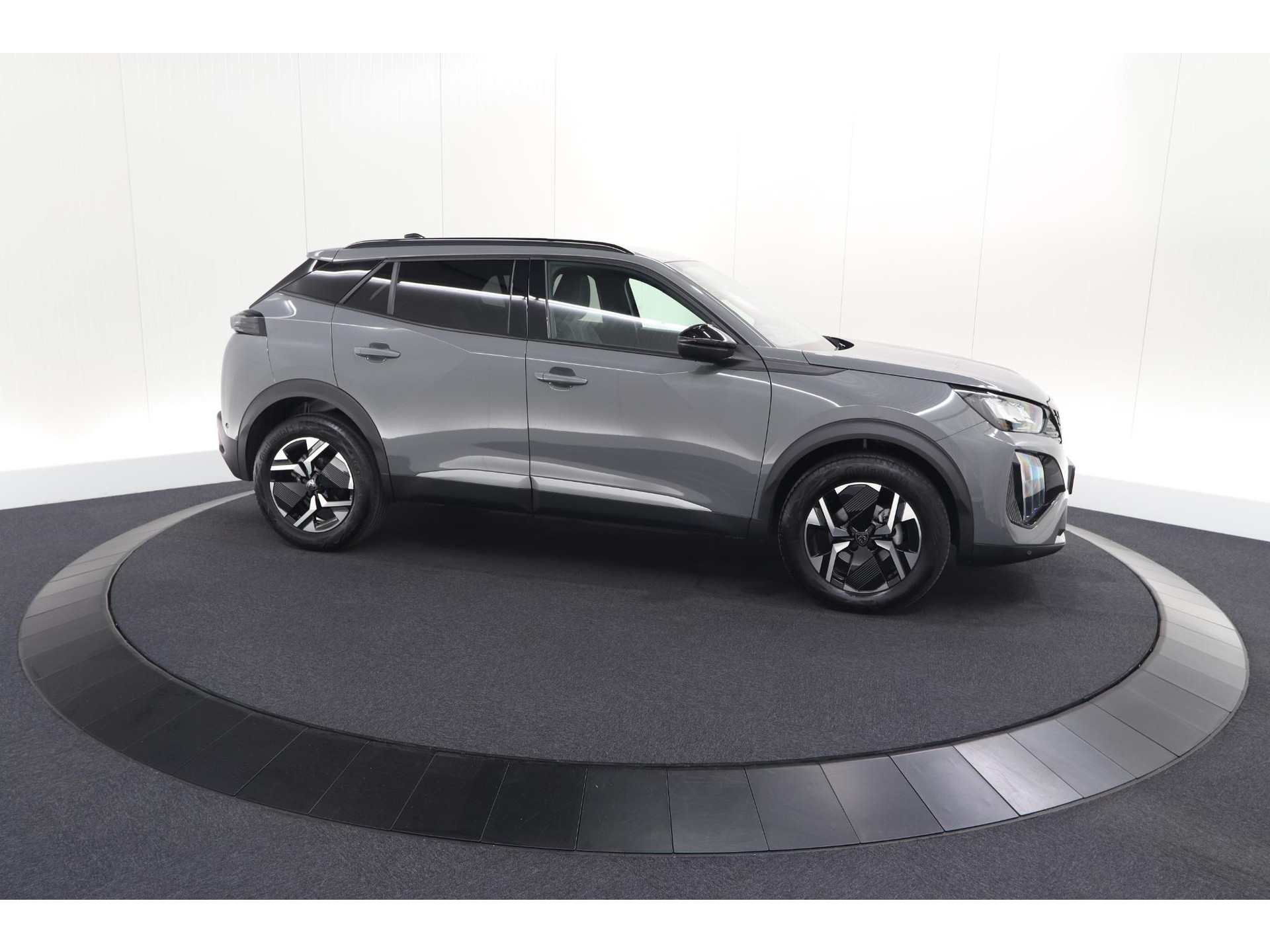 Peugeot 2008 PureTech 130 EAT8 Allure | 360 Camera | Adaptieve Cruise Control | Keyless | Dodehoekdetectie