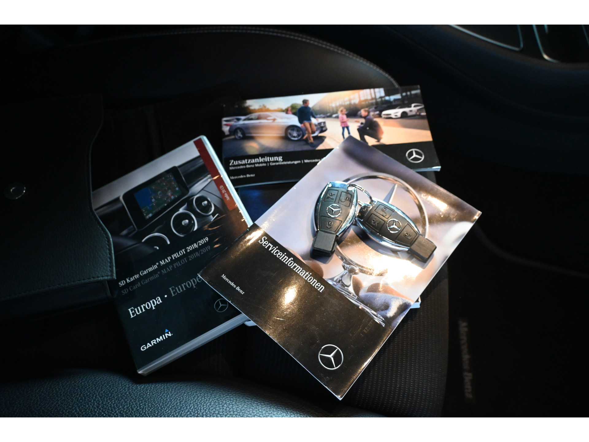 Mercedes-Benz CLA-klasse 200 Prestige AMG Automaat Clima Navigatie LED Rijklaarprijs Inruil Mogelijk!