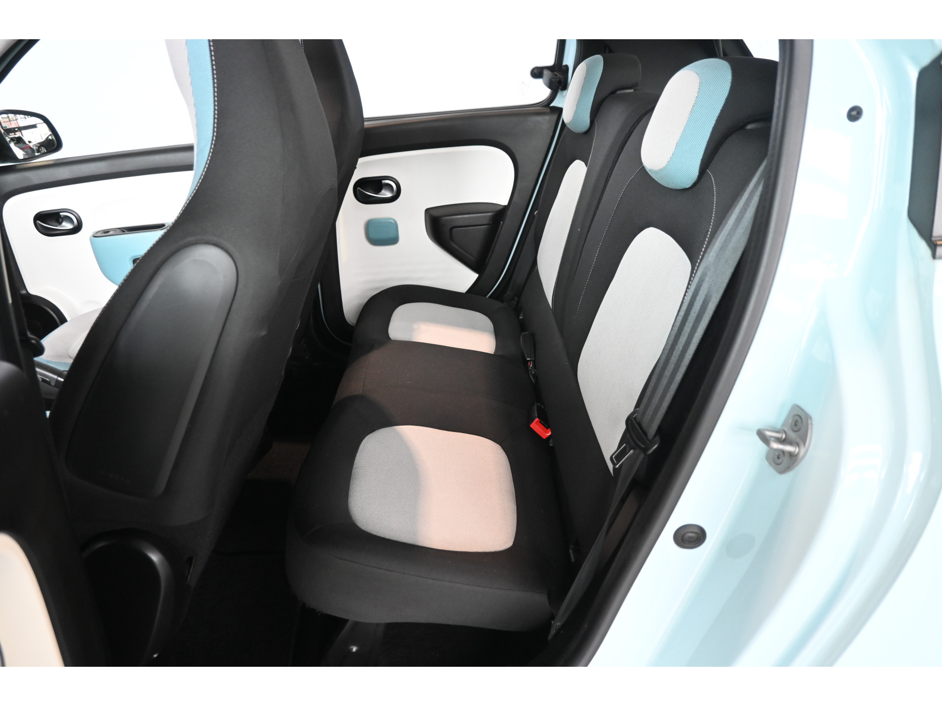 Renault Twingo 1.0 SCe Serie Signature VIVA Airco Schuif / vouwdak Cruise control 100% Onderhouden! Inruil Mogelijk!