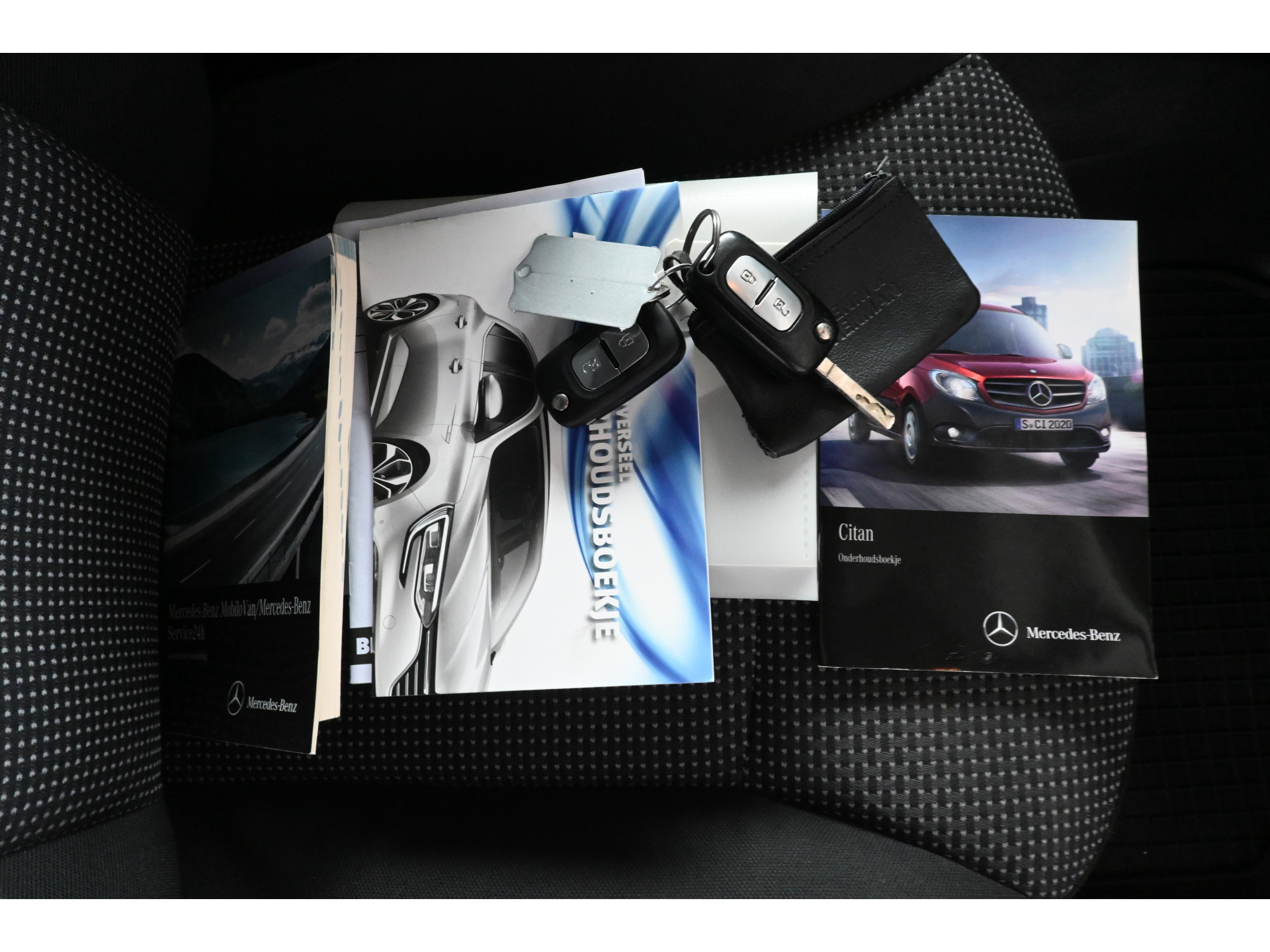 Mercedes-Benz Citan 108 CDI BlueEFFICIENCY Airco Navigatie Trekhaak Rijklaarprijs! Inruil Mogelijk!