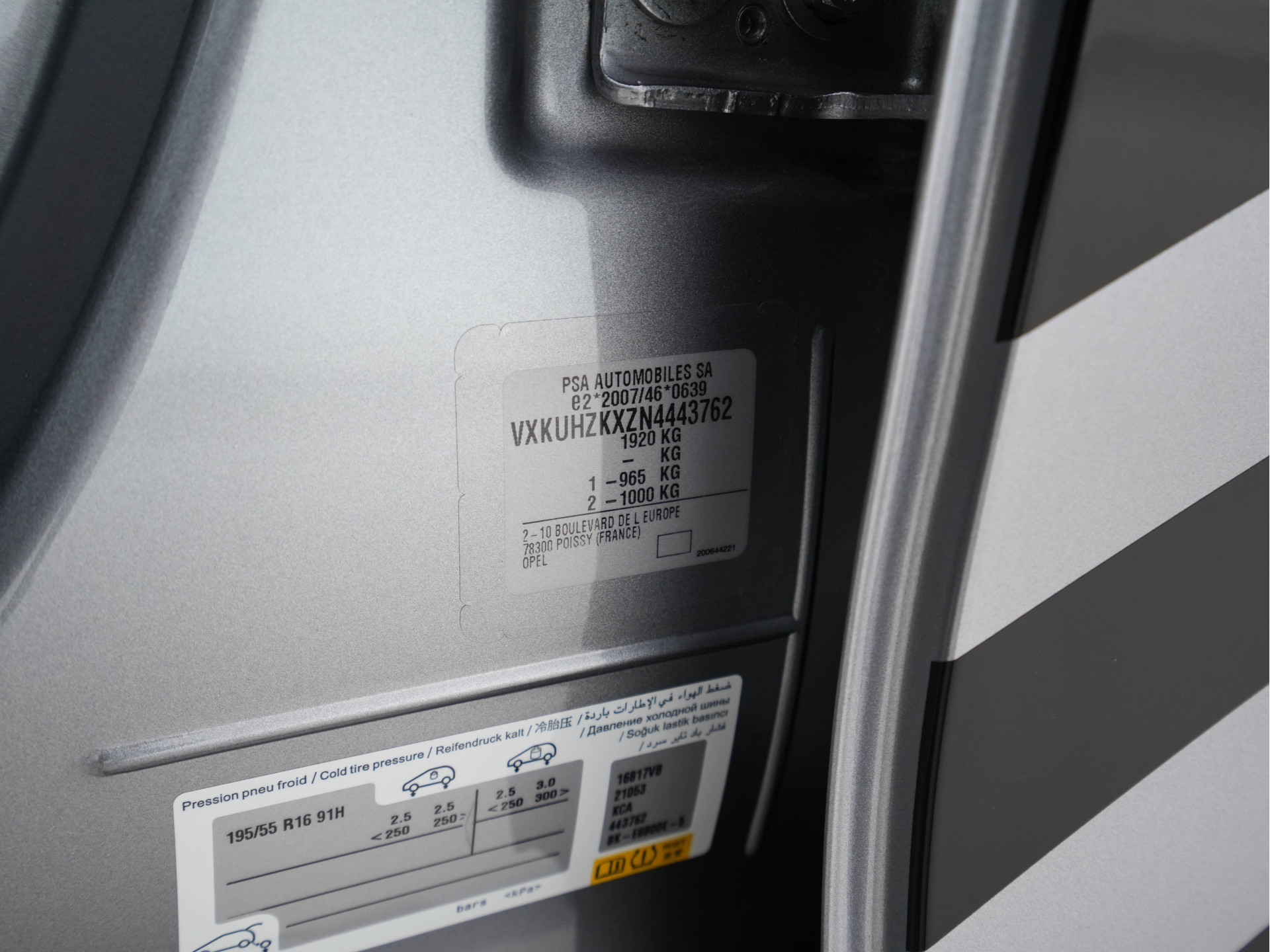 Opel Corsa-e GS-Line Bitter-Edition 50 kWh [ 3-Fase ] (INCL-BTW) Aut.* HEATPUMP | LEATHER-MICROFIBRE | ADAPTIVE-CRUISE | CARPLAY | CCS-FASTLOADER | FULL-LED | HEATED-SPORTSEATS | DAB+ | ECC | LANE-ASSIST | CAMERA | PDC | DIGI-COCKPIT | 17 "ALU*