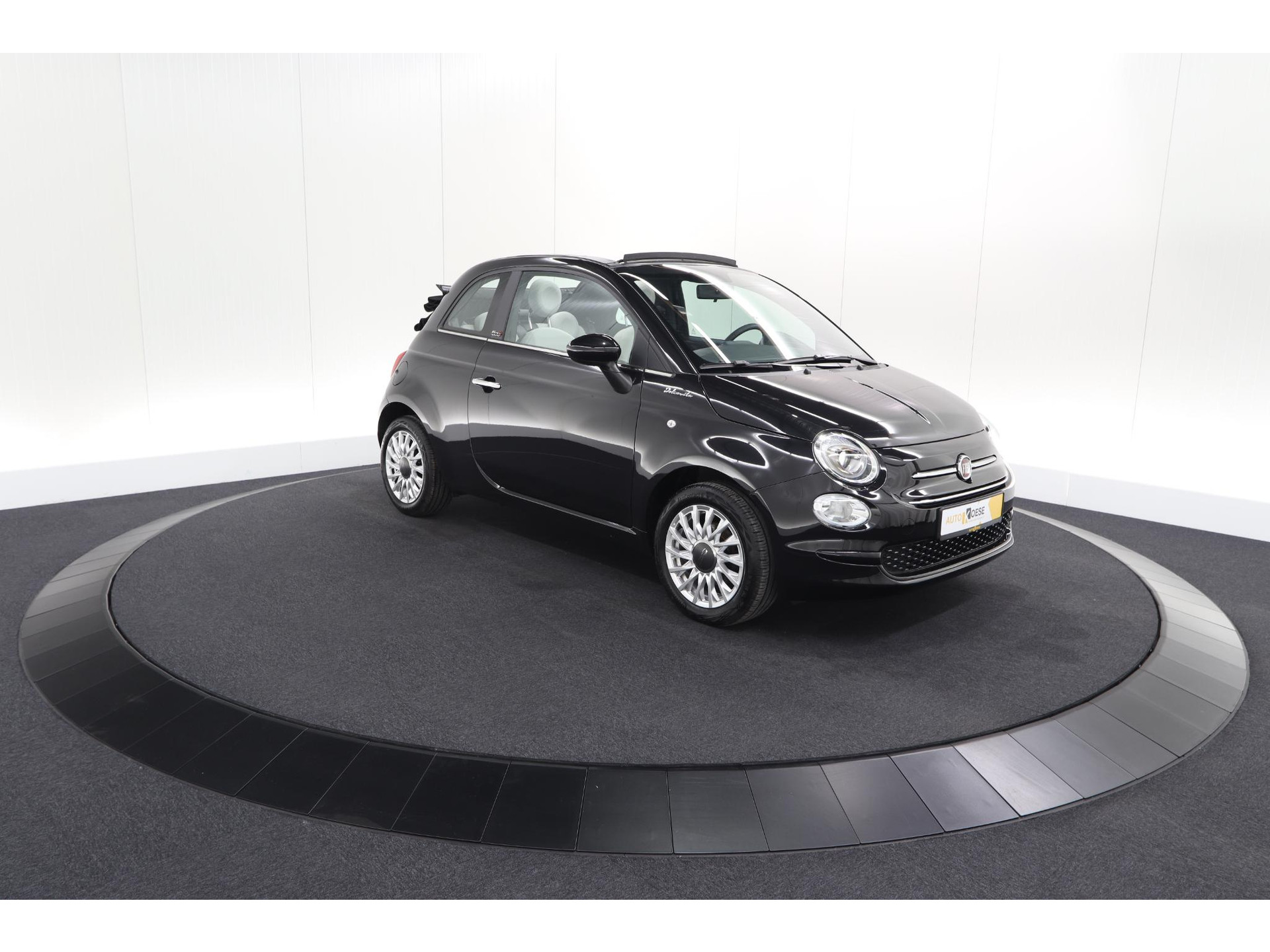 Fiat 500 C 1.0 Hybrid Dolcevita | Apple Carplay | Parkeersensoren | Climate Control