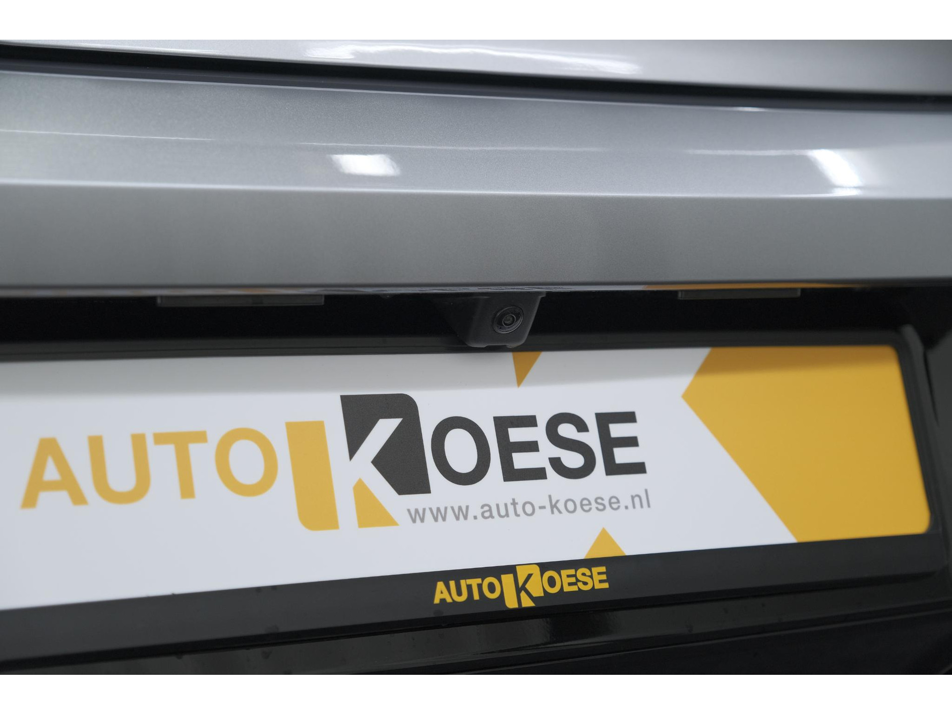 Peugeot 208 1.2 Hybrid 145 e-DCS6 GT | Alcantara Pakket | Camera | Apple Carplay | Stoelverwarming