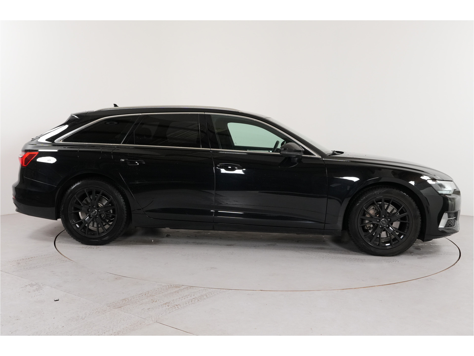 Audi A6 Avant 45 TFSI quattro Business edition | Virtual |
