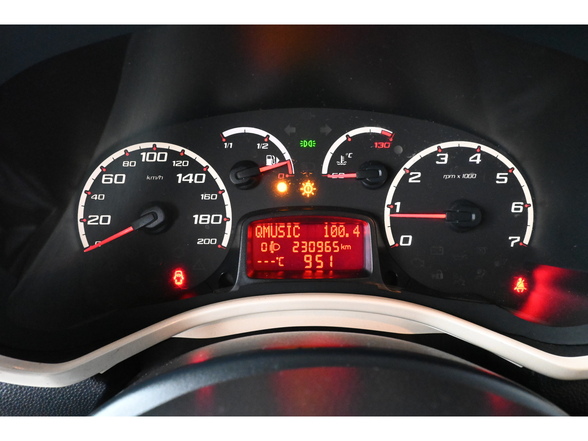 Ford Ka 1.2 Trend Airco Elektrisch Pakket! Licht metaal Nieuwe APK! Inruil Mogelijk!