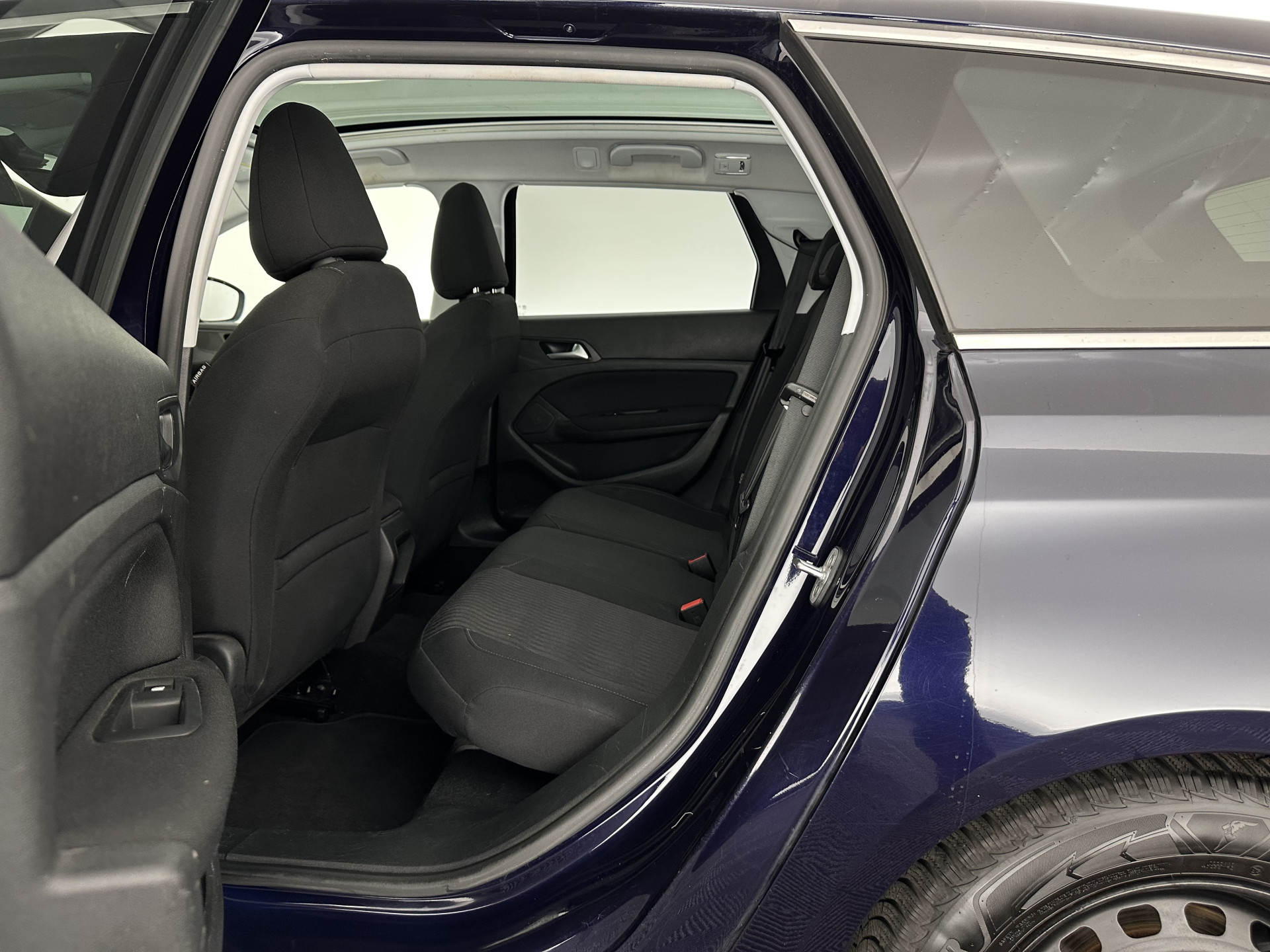 Peugeot 308 SW 1.6 BlueHDI Blue Lease Limited *PANO | NAVI-FULLMAP | CAMERA | COMFORTSEATS | ECC | PDC | CRUISE | TOWBAR*