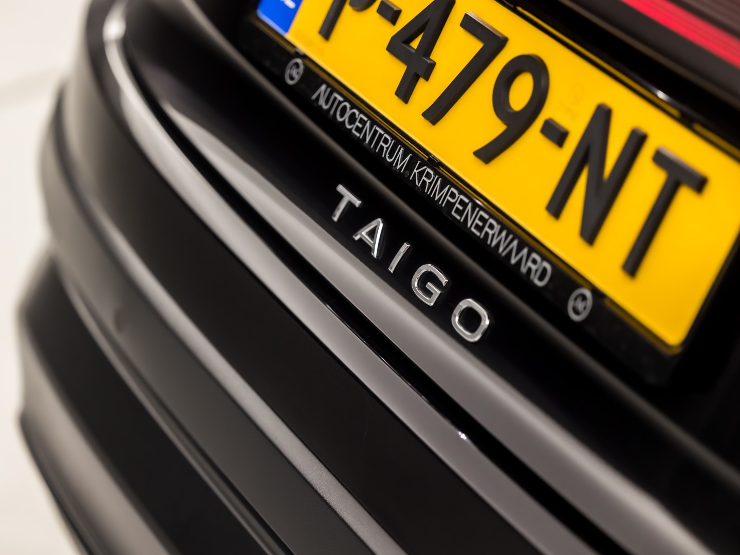 Volkswagen Taigo 1.0 TSI Sport (PANORAMADAK, 1e EIGENAAR, VIRTUAL COCKPIT, APPLE CARPLAY, GROOT NAVI, CLIMATE, STOELVERWARMING, SPORTSTOELEN, GETINT GLAS, IQ LIGHT, NIEUWSTAAT)