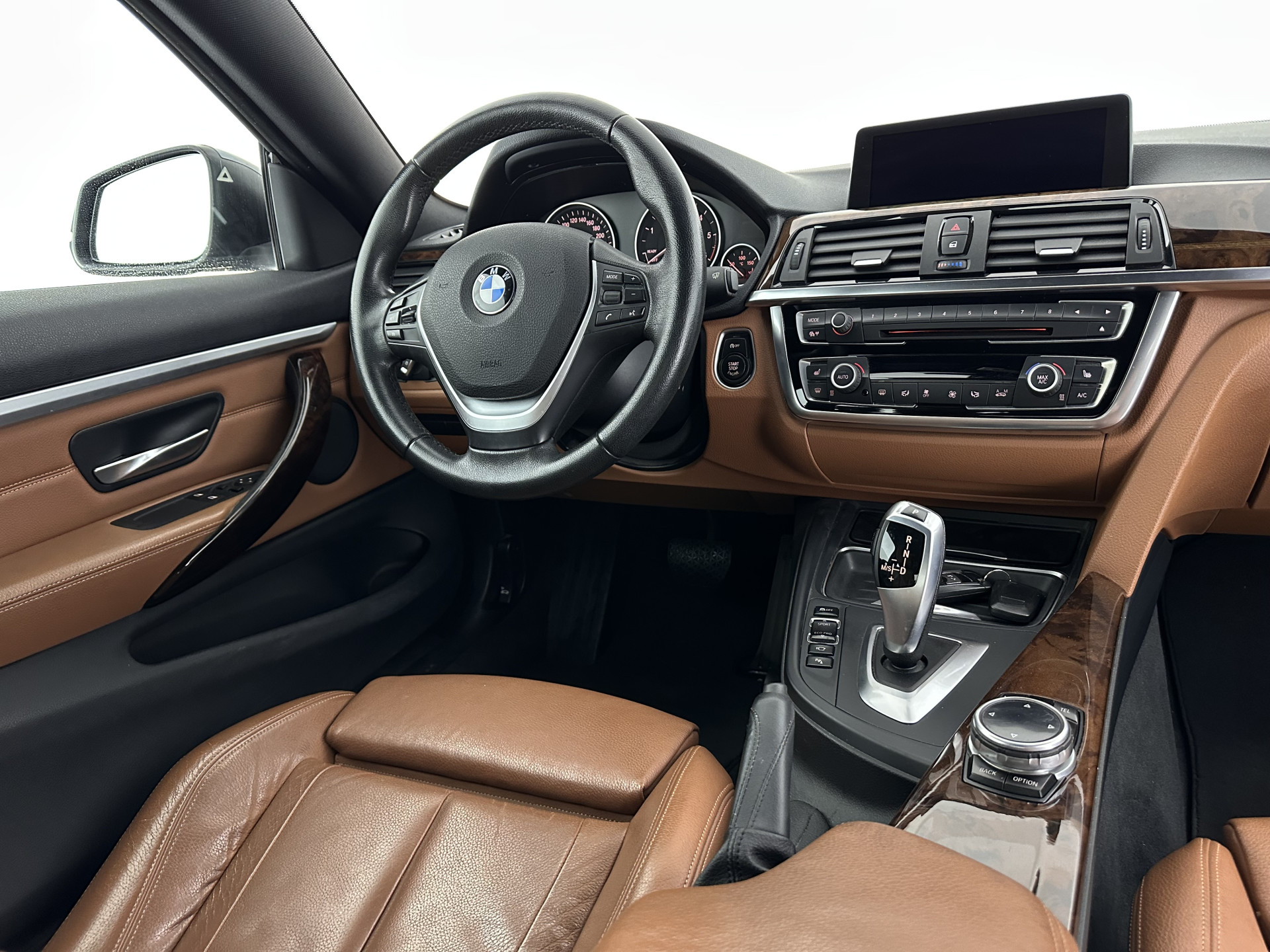 BMW 4-serie Coupé 435d xDrive Executive Aut. *LEATHER | BI-XENON | MEMORY-PACK | TOPVIEW | HEAD-UP | BLINDSPOT | HEATED-SPORTSEATS | KEYLESS | NAVI-FULLMAP | ECC | PDC | CRUISE | 19''ALU*