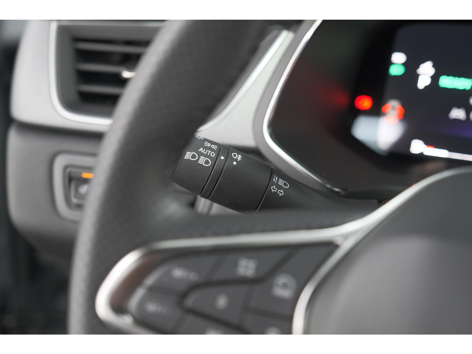 Renault Captur 1.8 E-Tech full hybrid 160 techno | Camera | Adaptieve Cruise Control | Navigatie