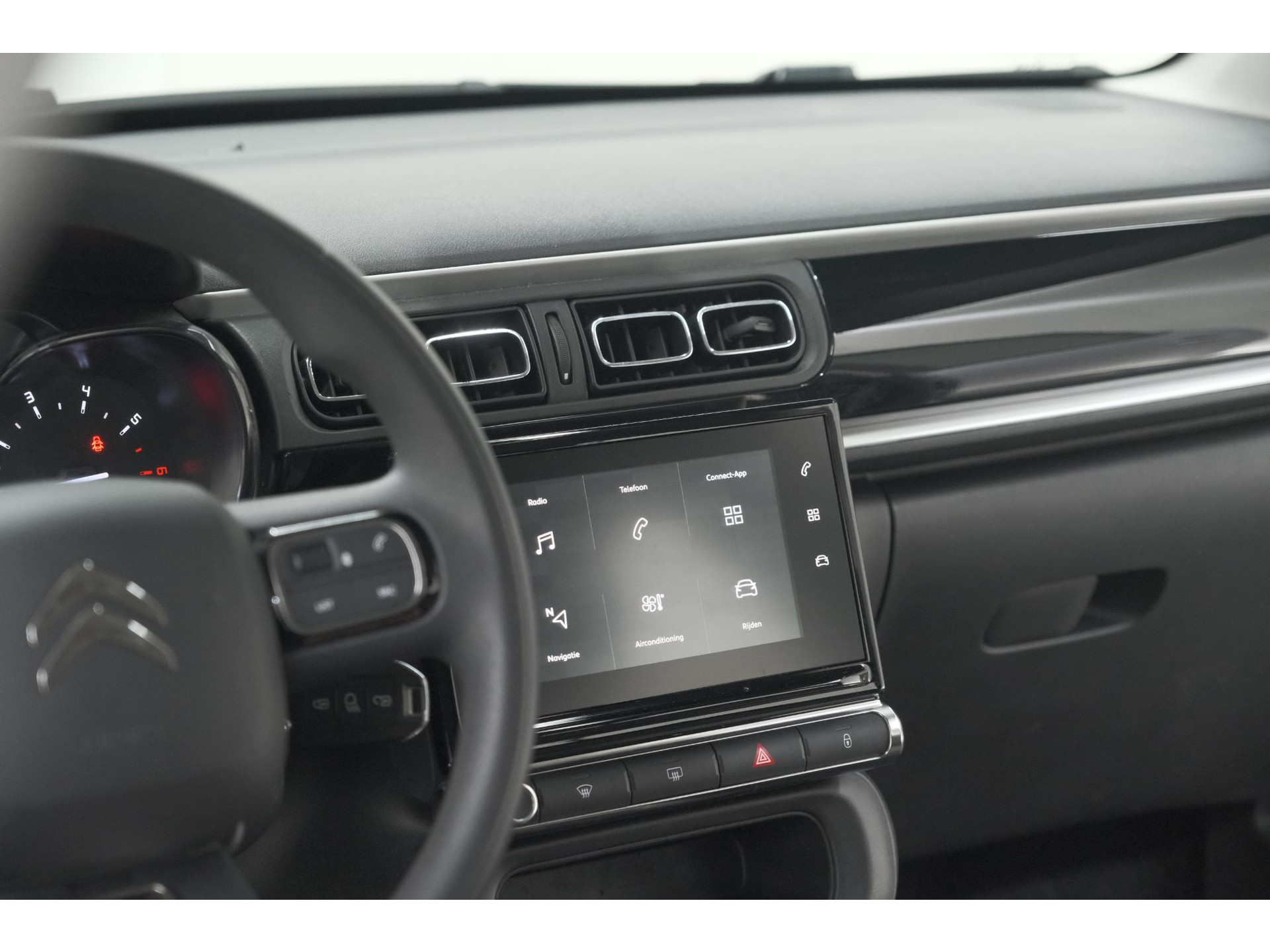 Citroen C3 PureTech 110 EAT6 Max | Apple Carplay | Parkeersensoren | Climate Control | 16 Inch Lichtmetalen Velgen
