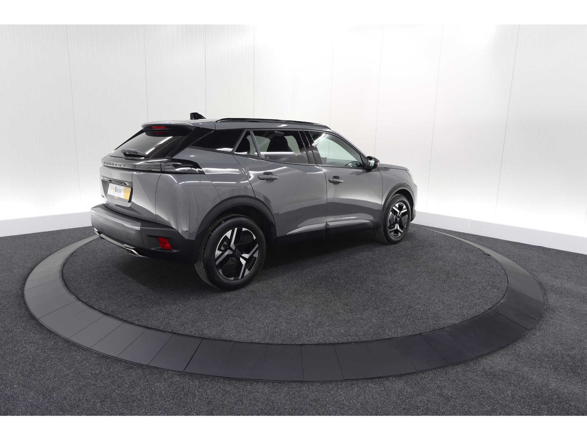 Peugeot 2008 PureTech 130 EAT8 Allure | 360 Camera | Adaptieve Cruise Control | Navigatie