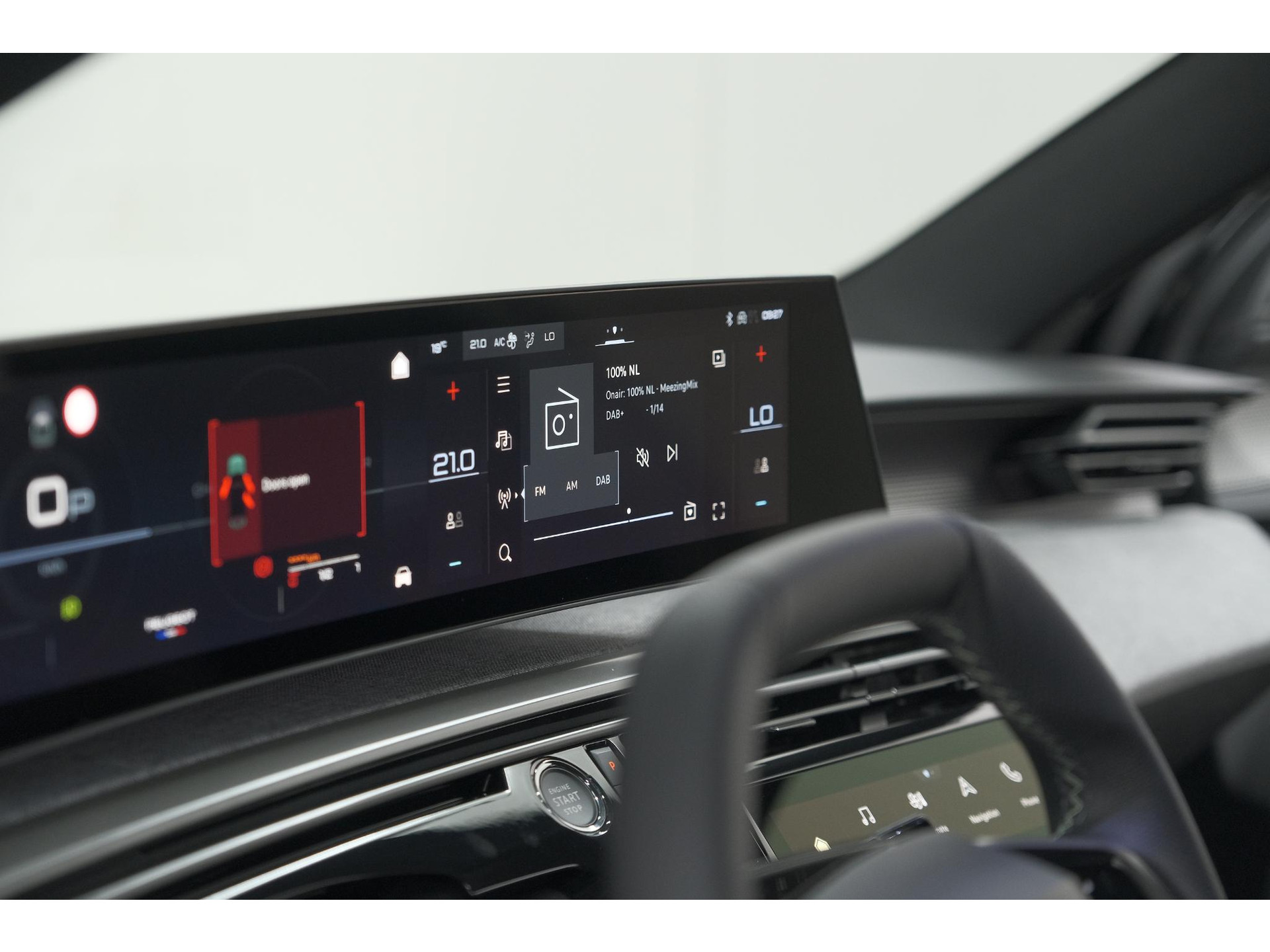 Peugeot 3008 Hybrid 145 e-DCS6 GT | Elektrische Kofferklep | Camera | Adaptieve Cruise Control | Apple CarPlay