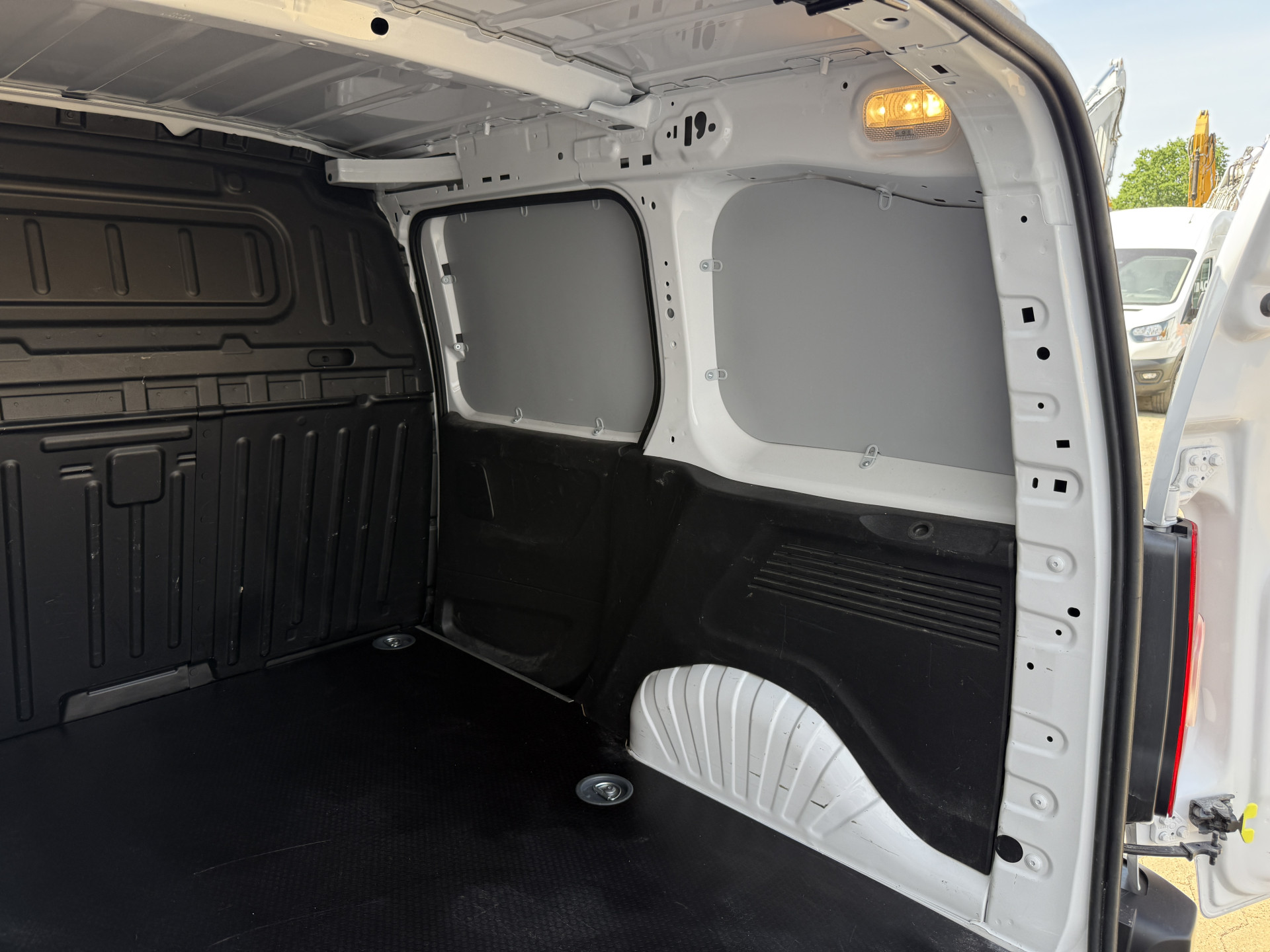 Toyota Proace City 1.5 D 100PK Nieuw Model! L1 Climate Control Cruise Control Lane Assist Stoelverwarming Parkeersensoren