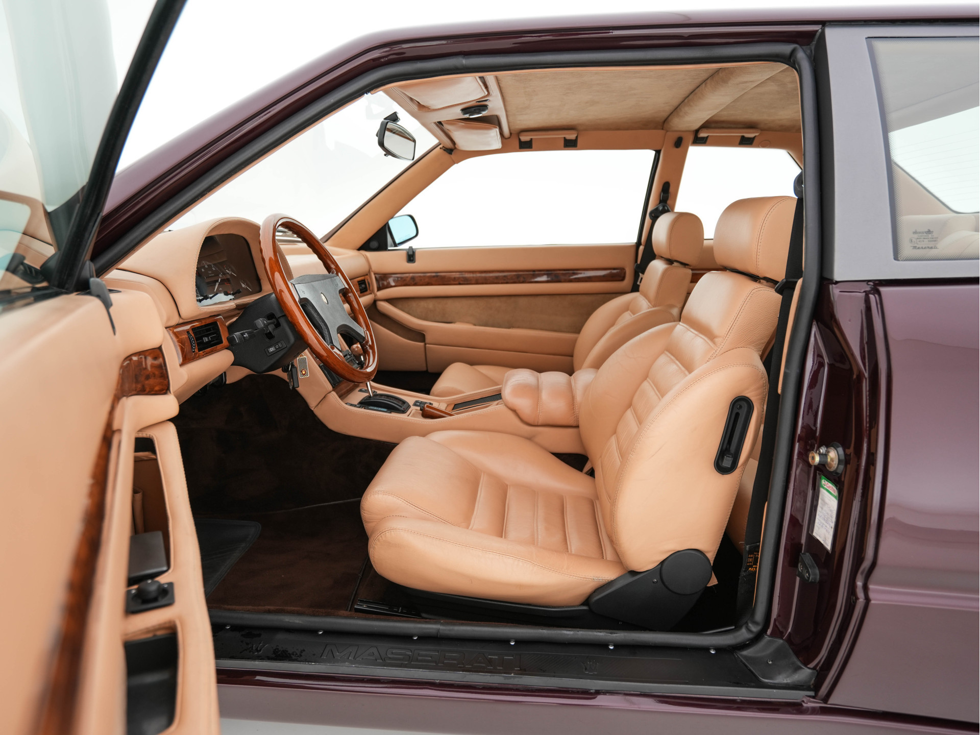 Maserati Ghibli 2.8 V6 Aut. *LEATHER | AIRCO | COMFORT-SEATS | RADIO-CD | WOODEN-INLAY | ALCANTARA-HEADLINER | 17''ALU*