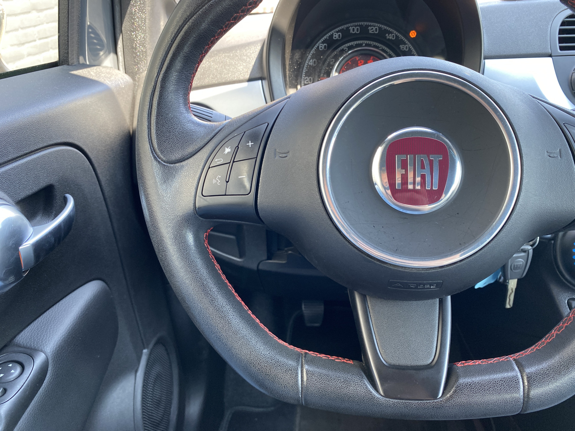 Fiat 500 0.9 TwinAir Turbo 500S | sportstoelen | airco | lichtmetalen velgen | bluetooth | 87.000 KM