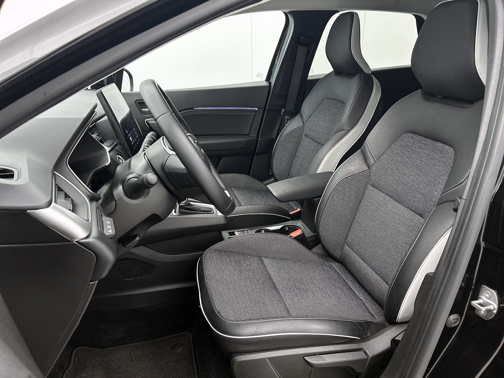 Renault Captur E-Tech full hybrid 145PK Techno | CAMERA | NAVI GROOT | STOELVERWARMING | KEYLESS