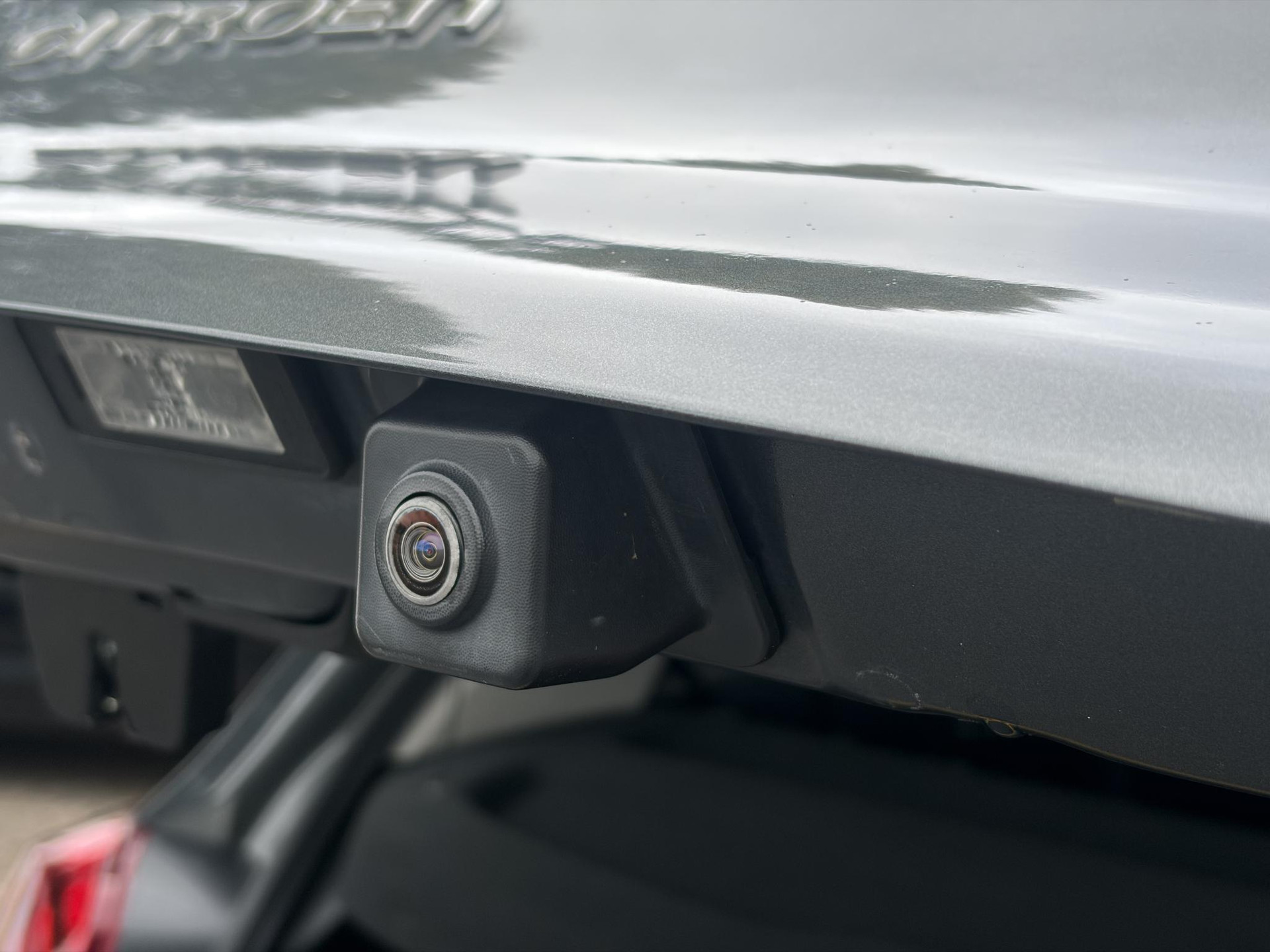 Citroen C3 1.2 PureTech S&S Shine D-riem vv in 08-2026 l 1e Eigenaar l Camera l Carplay l Navi l 110pk l Dealer Onderhouden l Clima l Cruise l 6 Bak l Pdc l Lm velgen l N.A.P l Apk tot 02-2027