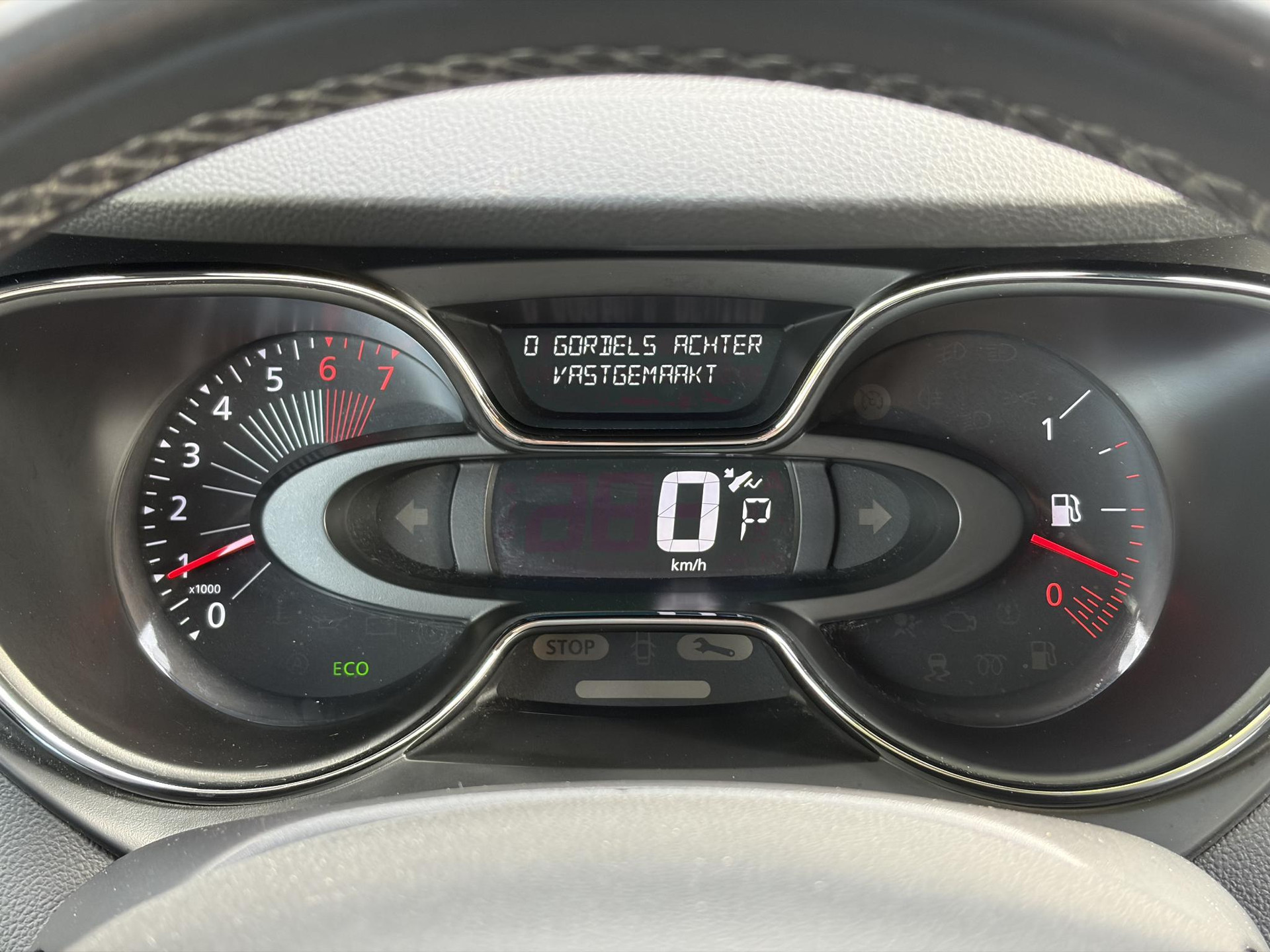 Renault Captur 1.2 TCe Dynamique ✓Navi✓Trekhaak✓Keyless✓Clima✓Cruise✓Dealer Onderhouden✓Automaat✓120pk✓Lm velgen✓Pdc✓N.A.P✓Apk tot 06-2027