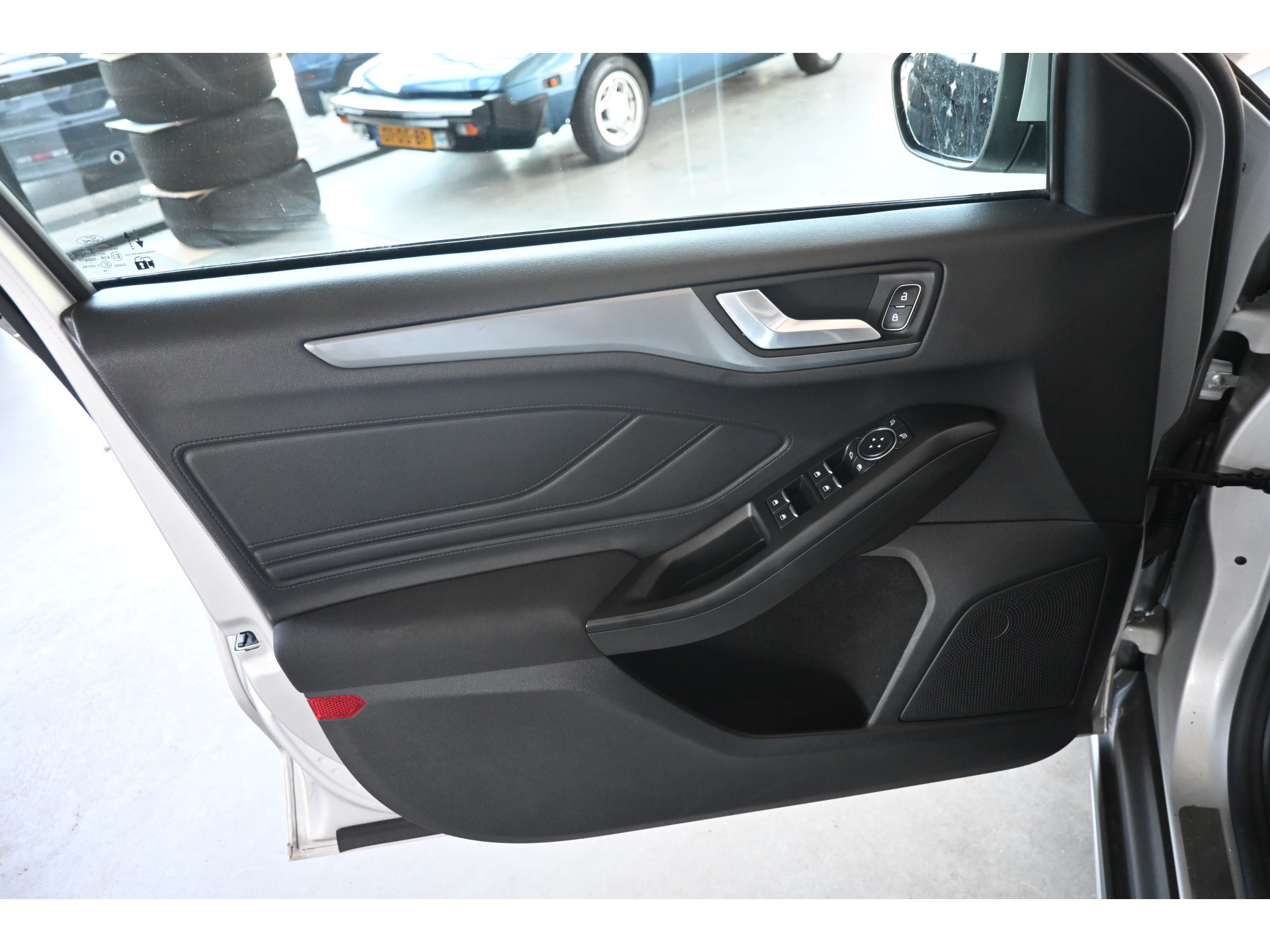 Ford Focus Wagon 1.0 Active Business Automaat Navigatie Carplay LED Rijklaarprijs Inruil Mogelijk!
