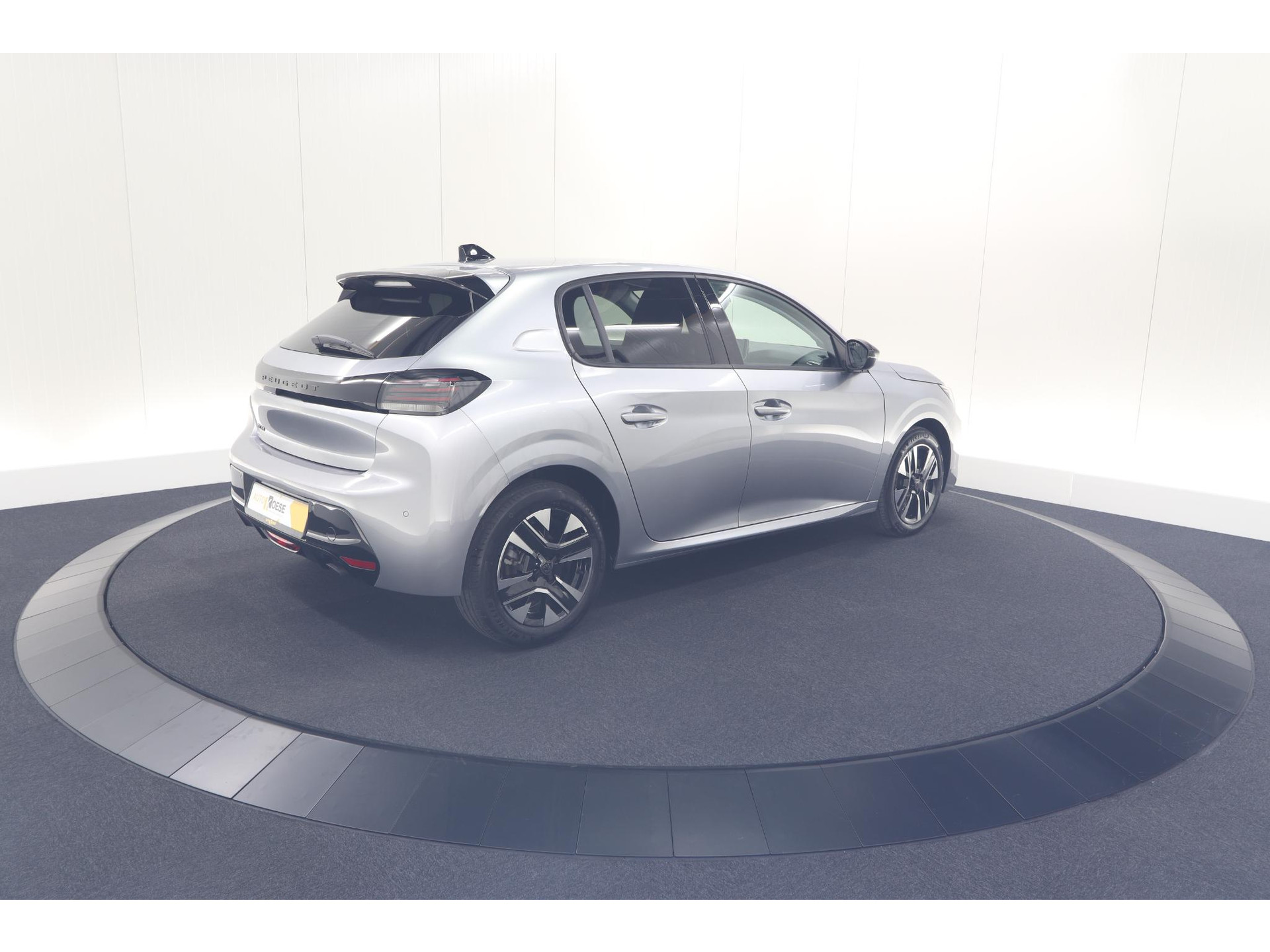Peugeot 208 PureTech 100 Allure | Apple Carplay | Parkeersensoren | Climate Control