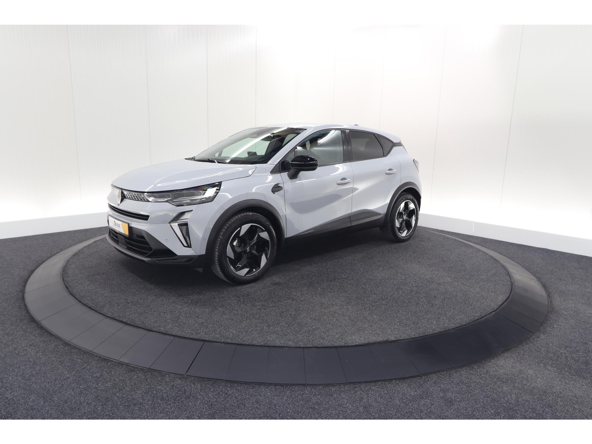 Renault Captur TCe 90 Techno | Nieuw Model | Camera | Navigatie | Apple Carplay | Pack Full Screen | 18 Inch Lichtmetalen Velgen