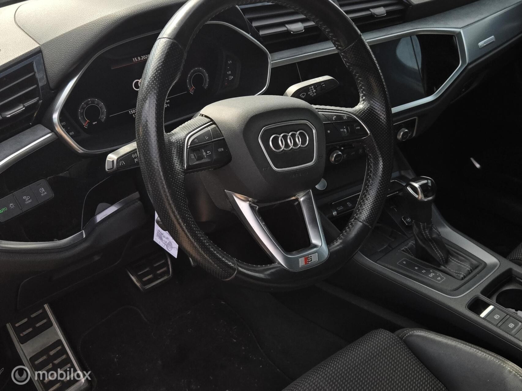 Audi Q3 35 TFSI S edition