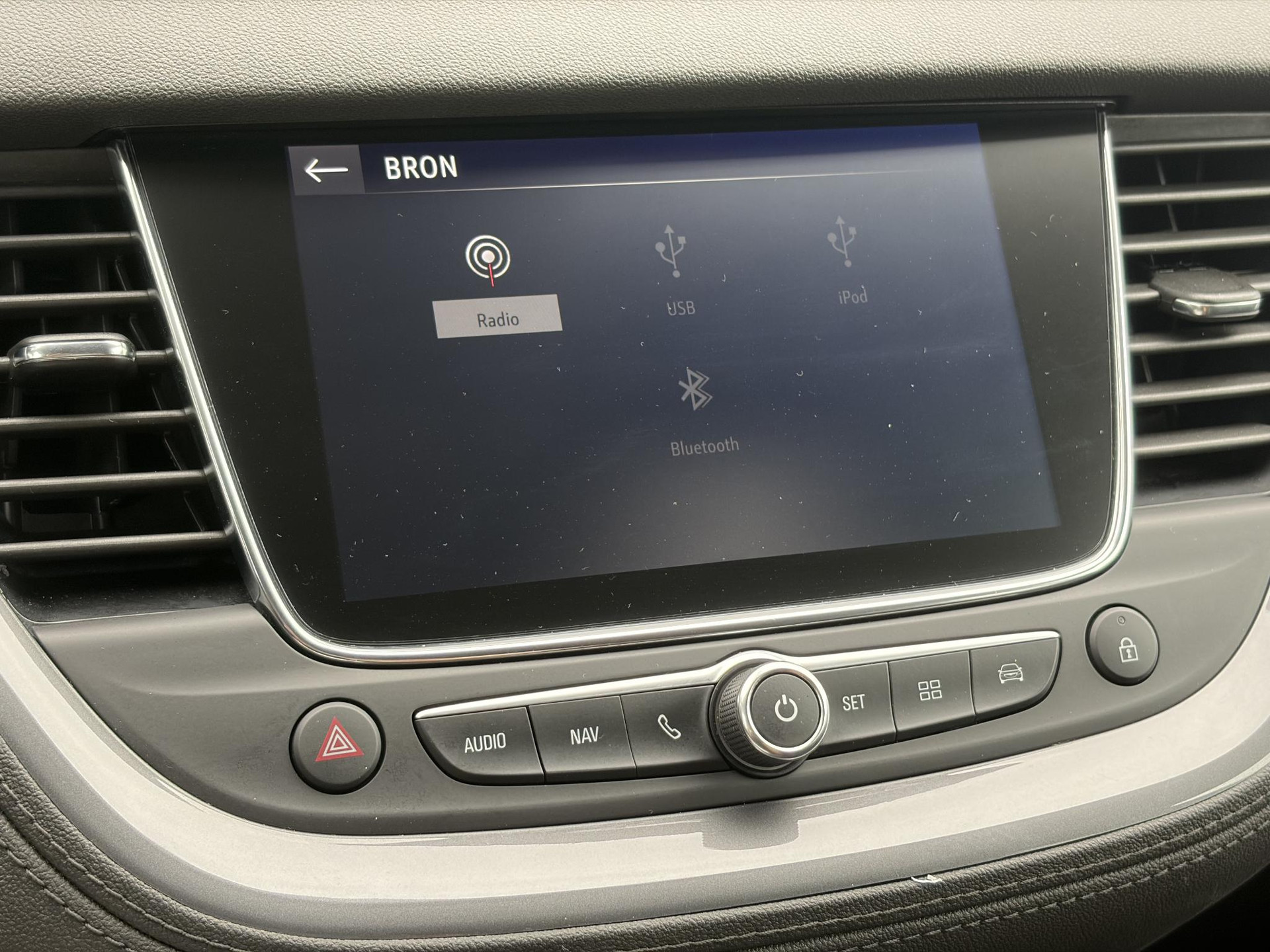 Opel Grandland X 1.2 Turbo Ultimate D-riem vv in 12-2024,1e Eigenaar,360° Camera,Trekhaak,131pk,6 Bak,Navi,Halfleder,Dodehoek,Rijstrooksensor,Keyless,Stoelverw,N.A.P,Apk tot 02-2027