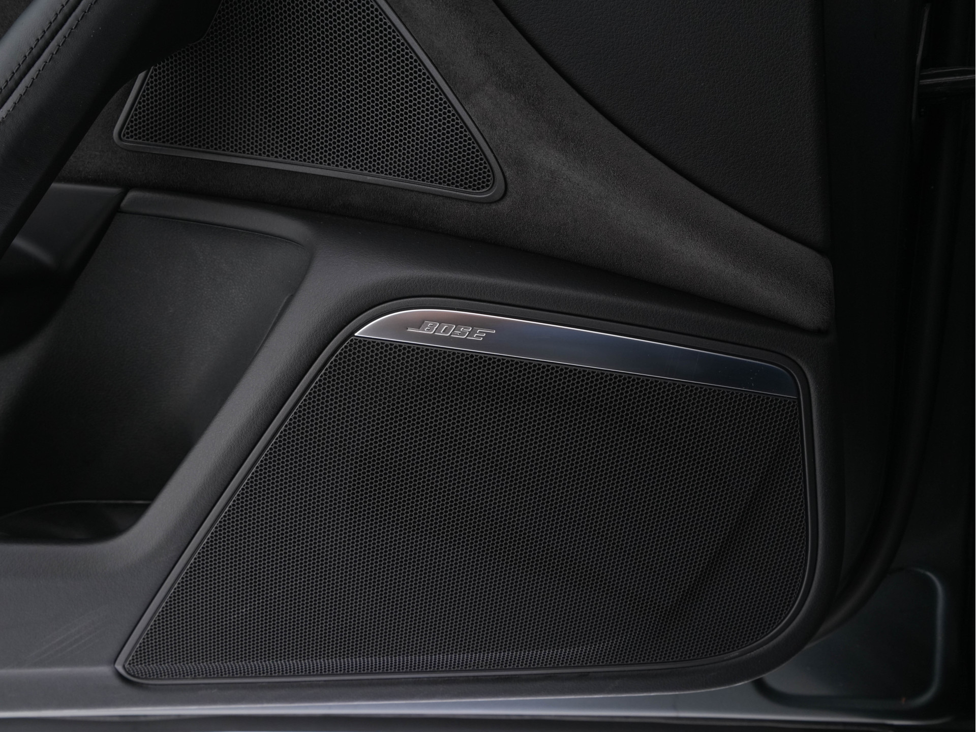 Audi RS6 4.0 TFSI RS6+ ABT ( 1of 50 produced world wide ) Aut. *Only-1-OWNER | CERAMIC-BRAKES | PANO | HEAD-UP | RS-SEATS | LUXURY-LEATHER | MATRIX-LED | ADAPTIVE-CRUISE | BLIND-SPOT | BOSE-SOUND | MEMORY-PACK | TOP-VIEW | KEYLESS | NAVI-FULLMAP | .