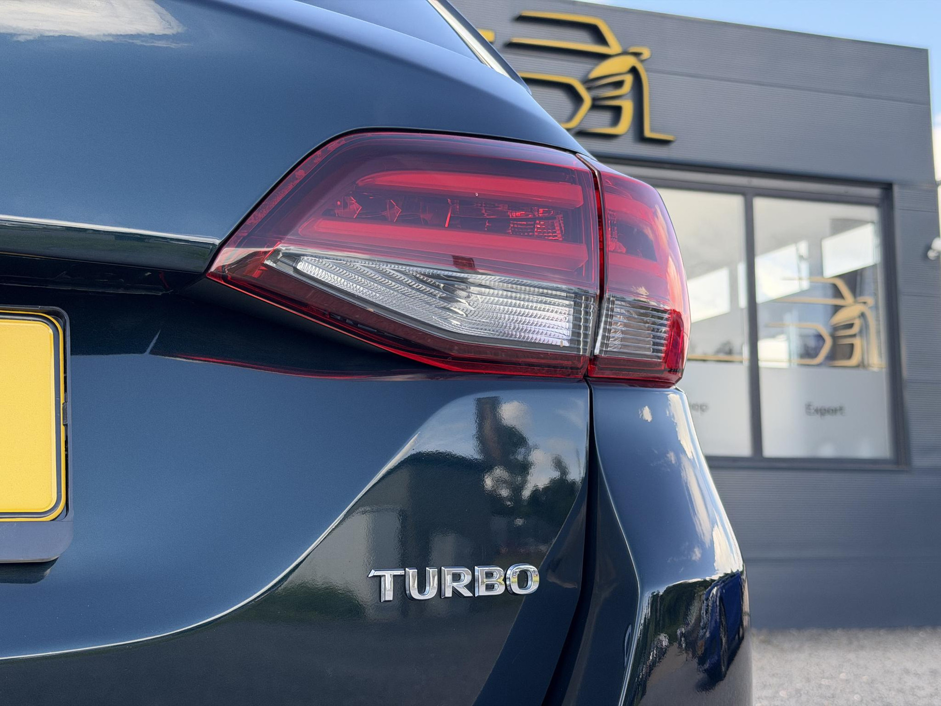 Opel Astra Sports Tourer 1.4 Innovation 2e Eigenaar,Apple Carplay/Android Auto,150pk,Halfleder,Trekhaak,Keyless,Clima,Cruise,Lm velgen,Pdc V+A,N.A.P,Dealer Onderhouden,Rijstrooksensor,Apk tot 03-2027