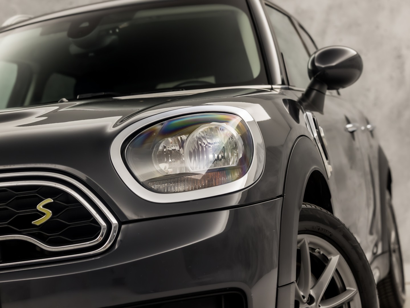 MINI Countryman 1.5 Cooper SE ALL4 Chili 225Pk Automaat (APPLE CARPLAY, GROOT NAVI, LEDER, STOELVERWARMING, SPORTSTOELEN, GETINT GLAS, ADAPTIVE CRUISE, NIEUWSTAAT)
