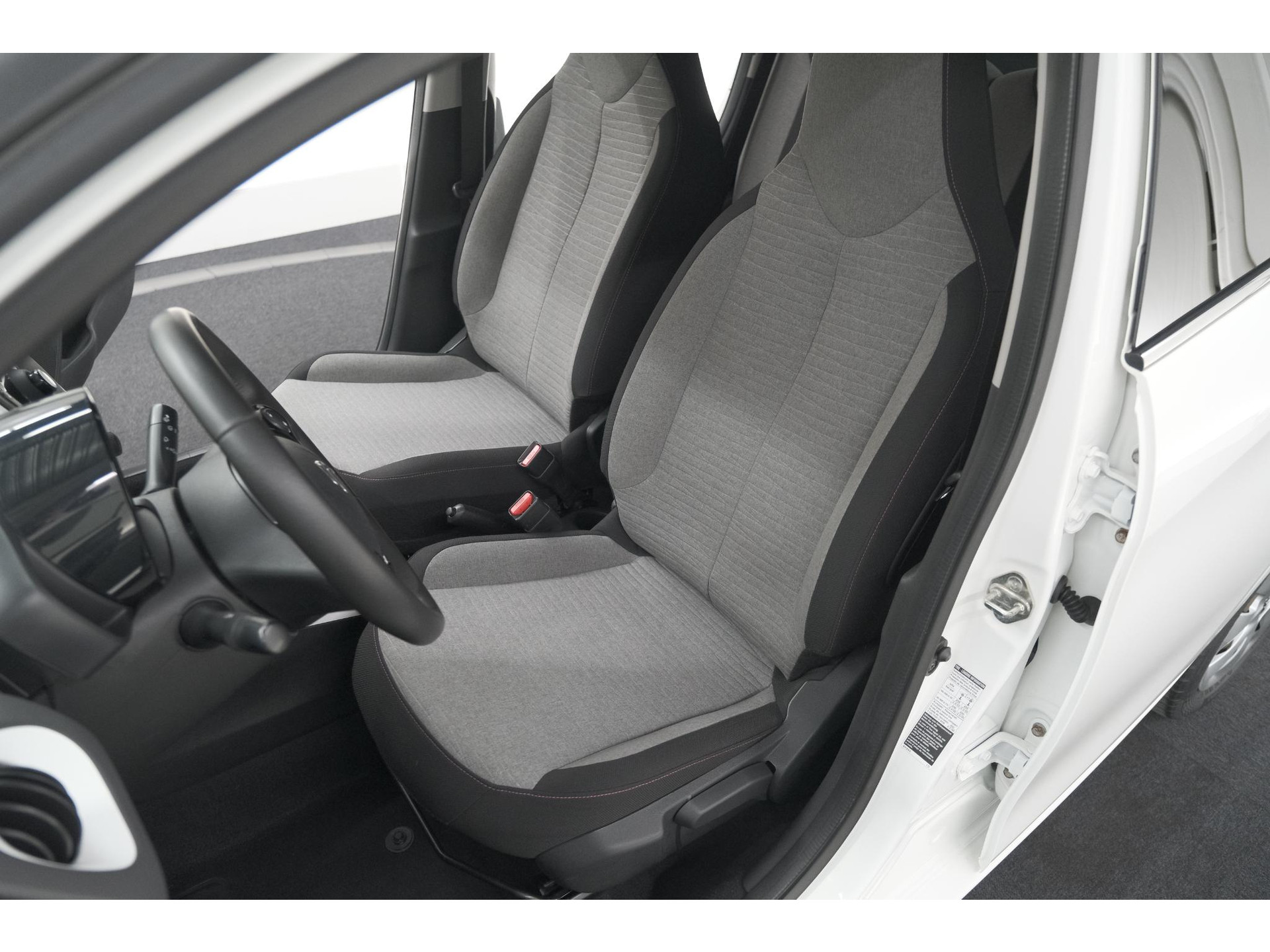 Citroen C1 1.0 VTi Feel | Bluetooth | Airco | Privacy Glas | 5 Deurs