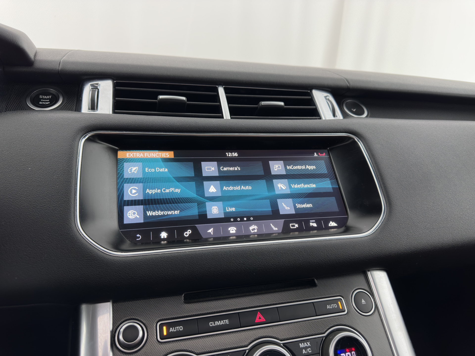 Land Rover Range Rover Sport 3.0 TDV6 HSE Dynamic Aut. *PANO | DIGI-COCKPIT | LEATHER | XENON | NAVI-FULLMAP | CAMERA | KEYLESS | AIR-SUSPENSION | ECC | PDC | HEATED-SPORTSEATS | AMBIENT-LIGHT | CARBON-INLAY | SHIFT-PADDLES | CRUISE |