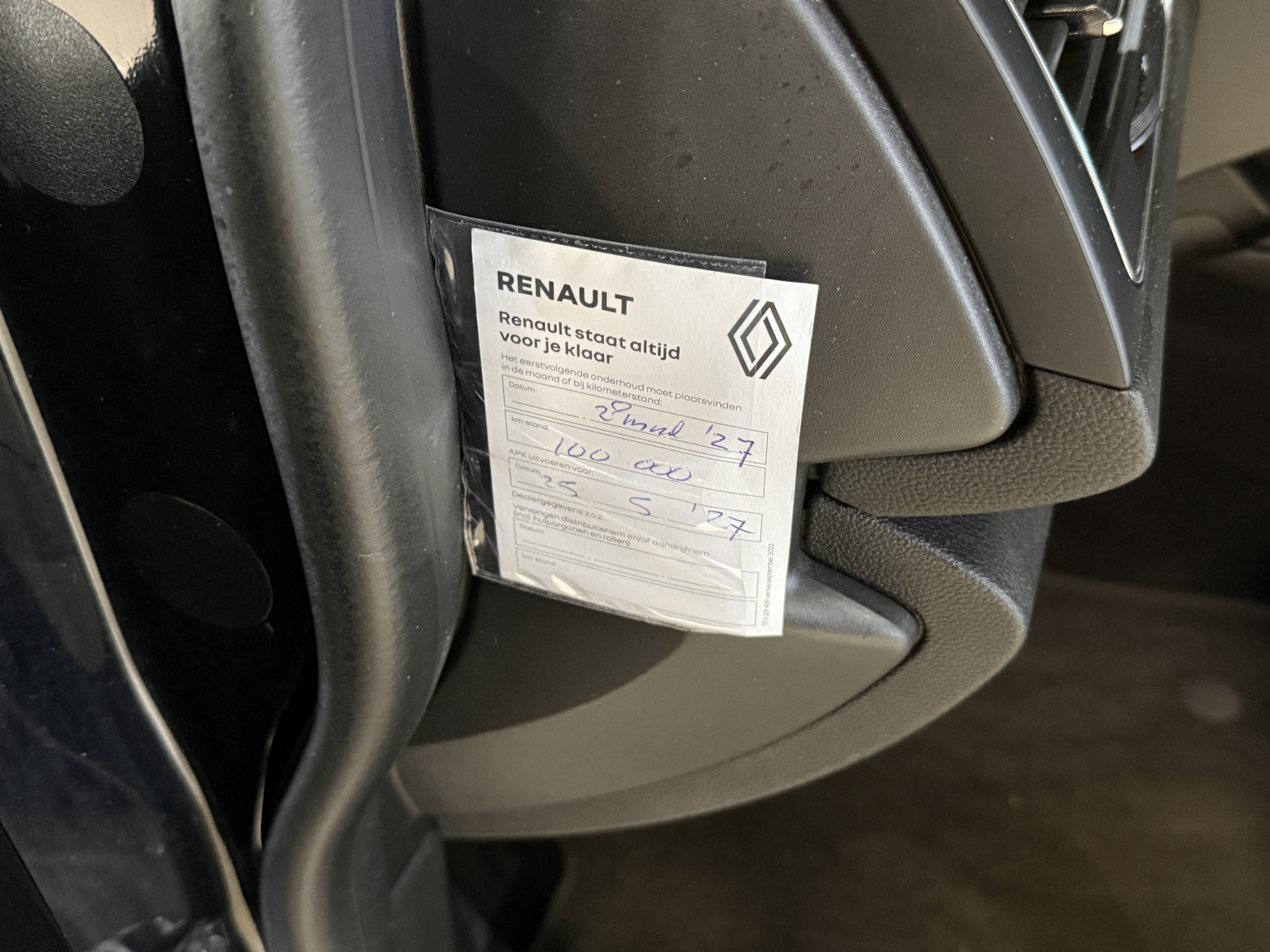 Renault Mégane Estate 1.6 E-Tech Plug-In Hybrid 160 Business Edition One | Apple Carplay | Stoel/stuurverwarming | Full LED | Keyless