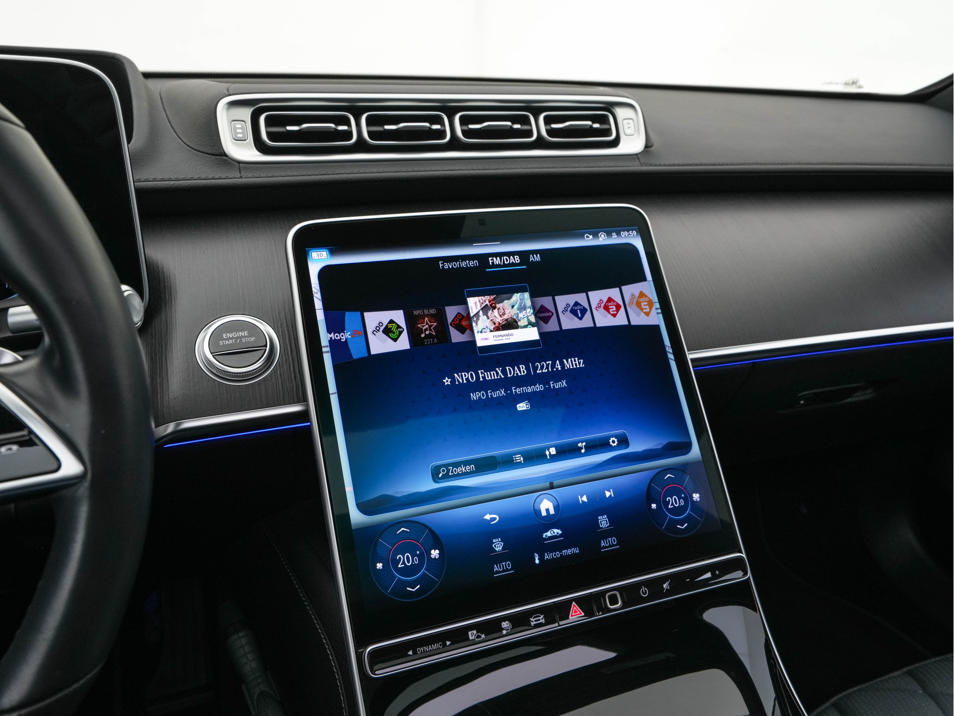 Mercedes-Benz S-klasse 580 e 4MATIC Lang [ Plug-In ] (INCL-BTW) Aut. *PANO | NAVI-FULLMAP | DISTRONIC | BURMESTER-AUDIO | TOP-VIEW | KEYLESS | FULL-LED | DIGITAL-COCKPIT | AMBIENT-LIGHT | HEATED/VENTILATED-SEATS |...*