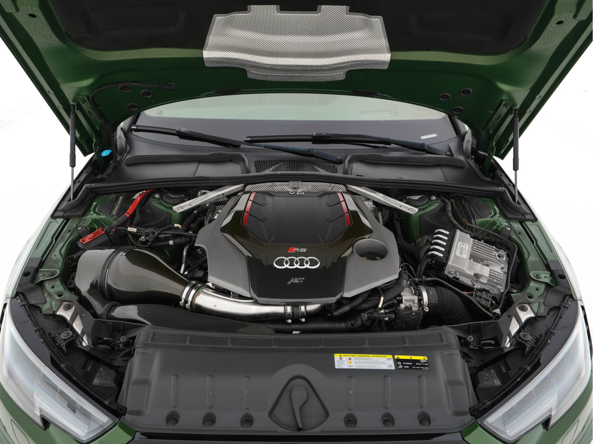 Audi RS4 2.9 TFSI quattro *MILLTEK | KERAMIK | APPLE-CARPLAY | PPF | ABT | B&O | 360-CAMERA | PANO | CARBON-PACK | HUD | SONOMA-GREEN | DEALER-AUTO*