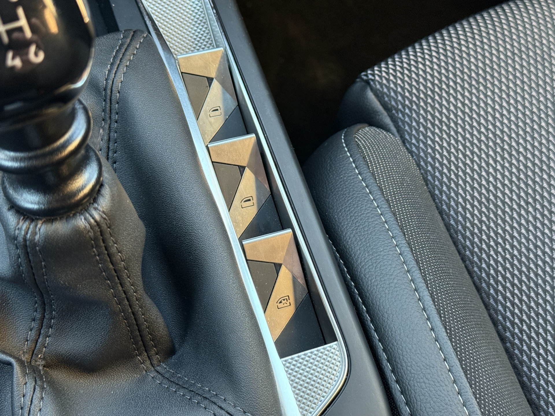 DS 3 1.2 100PK  Bastille | DAB+ | Apple Carplay | Head UP Display