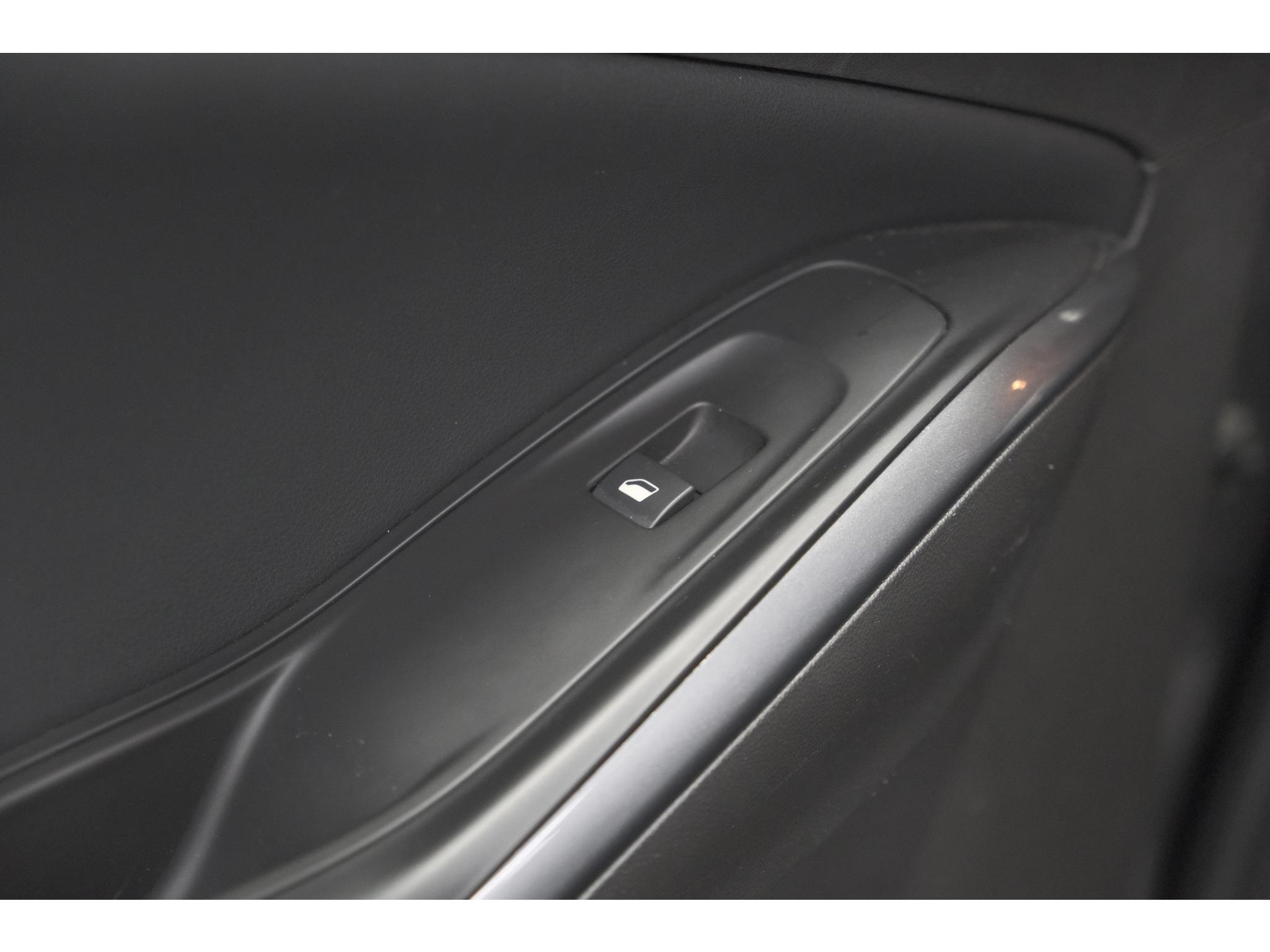 Opel Grandland X Turbo 130 EAT8 Innovation | Trekhaak | Dodehoekdetectie | Apple Carplay | Pack Winter