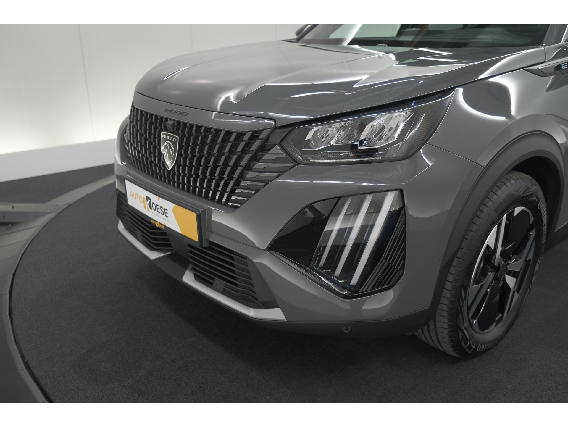 Peugeot e-2008 EV Allure 54 kWh | 360 Camera | Adaptieve Cruise Control | Warmtepomp