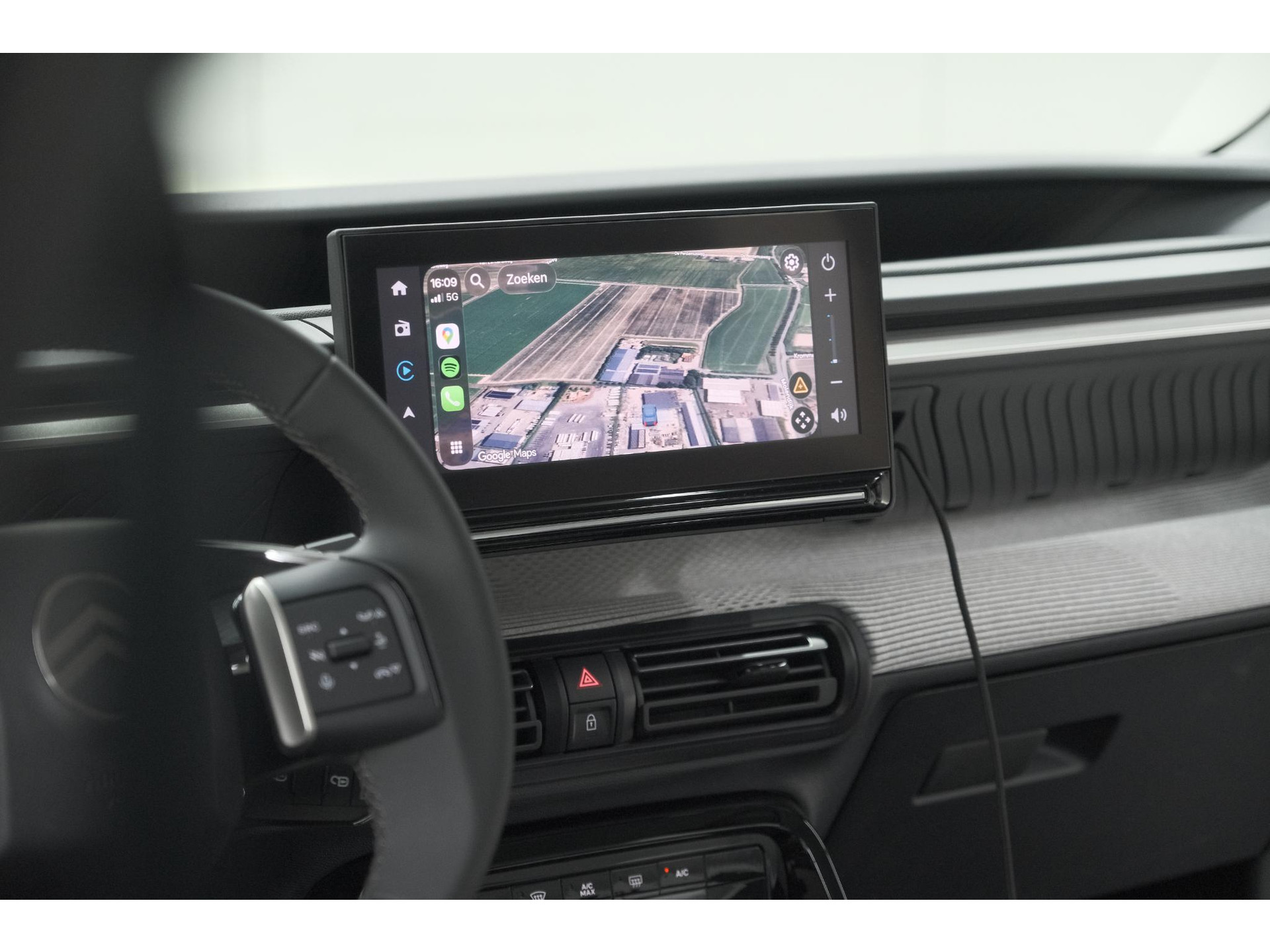 Citroen Ë-C3 Max 113pk 44 kWh | 7 KW Laadfunctie | Camera | Navigatie | Apple Carplay | Parkeersensoren