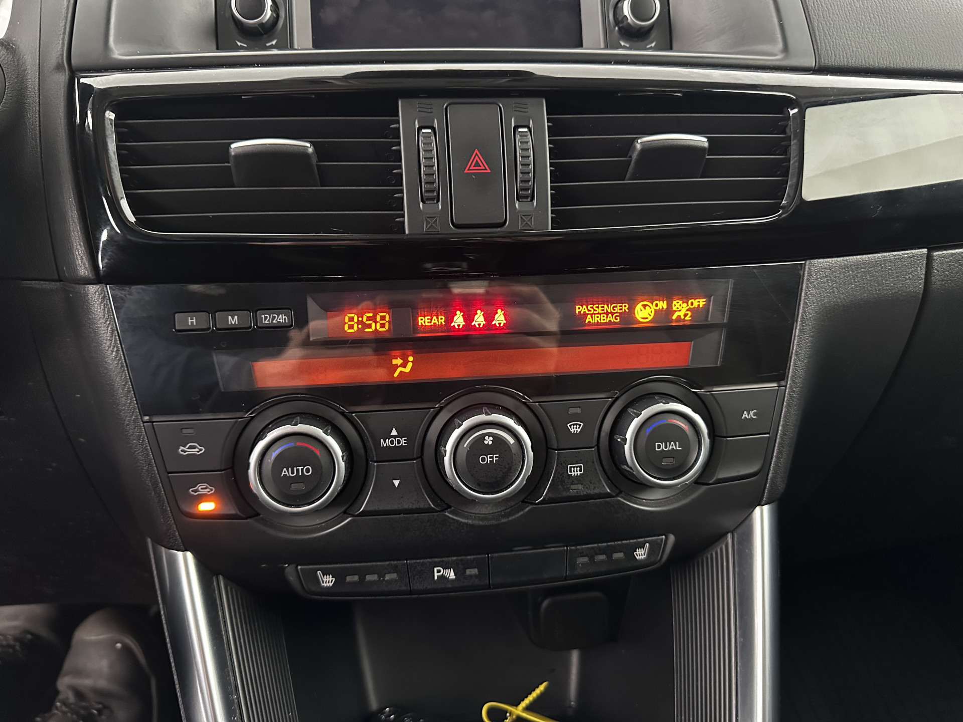 Mazda CX-5 2.2D Skylease+ 2WD *LEATHER | NAVI-FULLMAP | CAMERA | LANE-ASSIST | PRIVACY-GLASS | HEATED-SPORTSEATS | LANE-ASSIST | ECC | PDC | CRUISE | TOWBAR | 17"ALU*