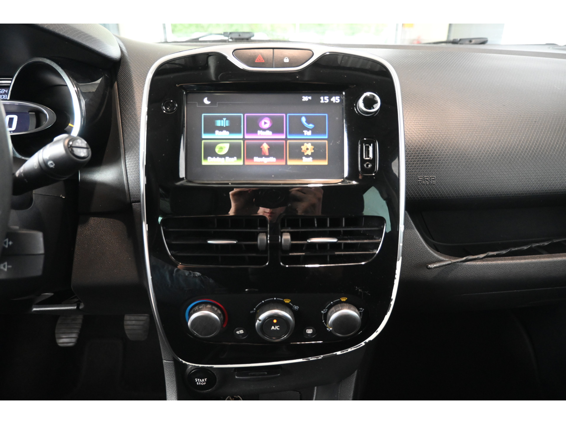 Renault Clio Estate 1.5 dCi ECO Limited Navigatie Airco Cruise control All in Prijs Inruil Mogelijk!