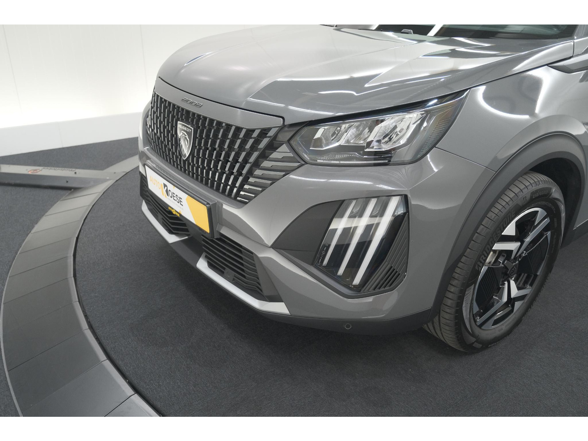 Peugeot 2008 1.2 Hybrid 145 Allure | Apple Carplay | Climate Control | Parkeersensoren Voor + Achter