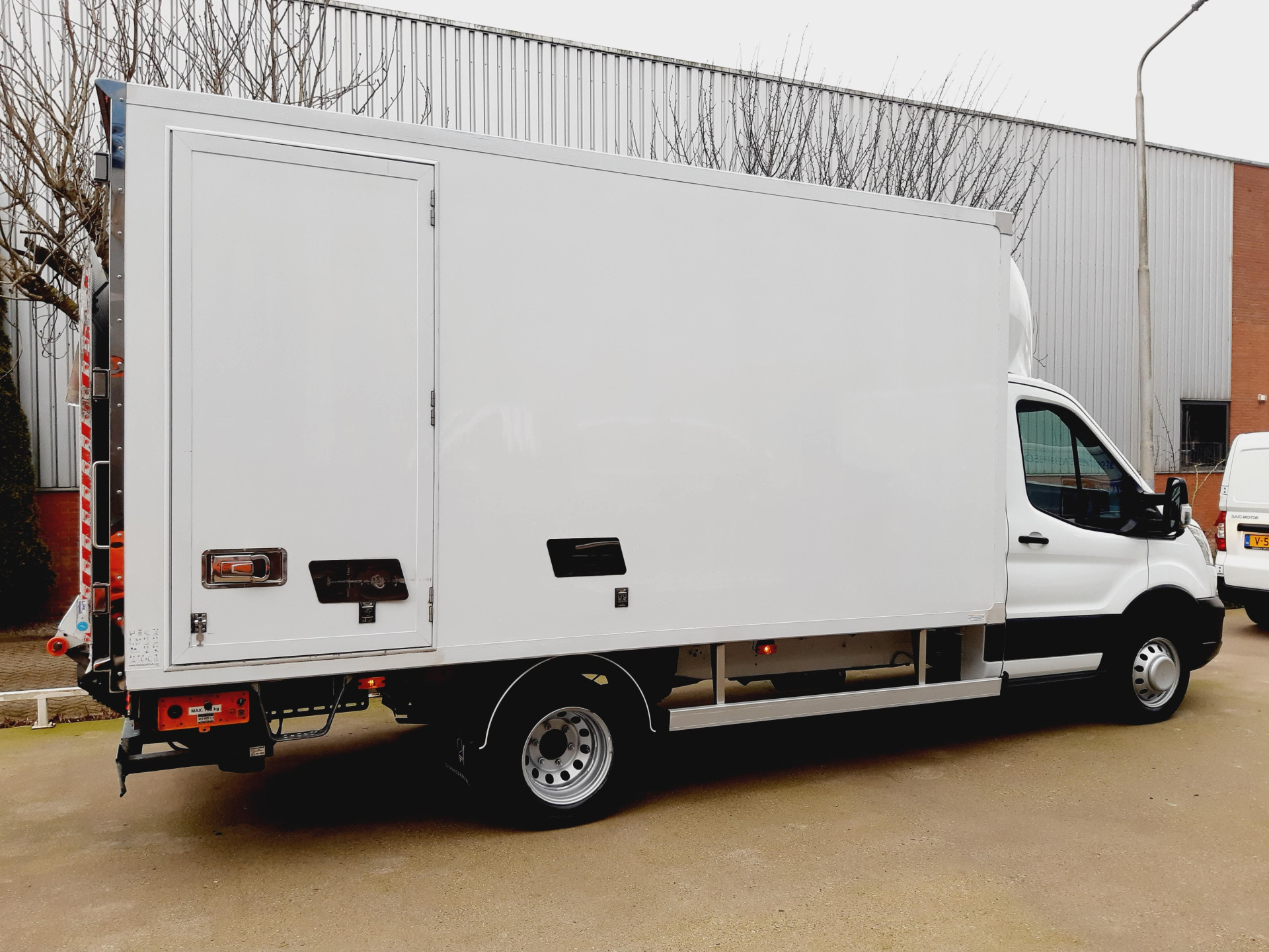 Ford Transit 2.0 TDCI 170Pk Koelwagen Laadklep EURO-6 Kühlwagen Dubbellucht achteras