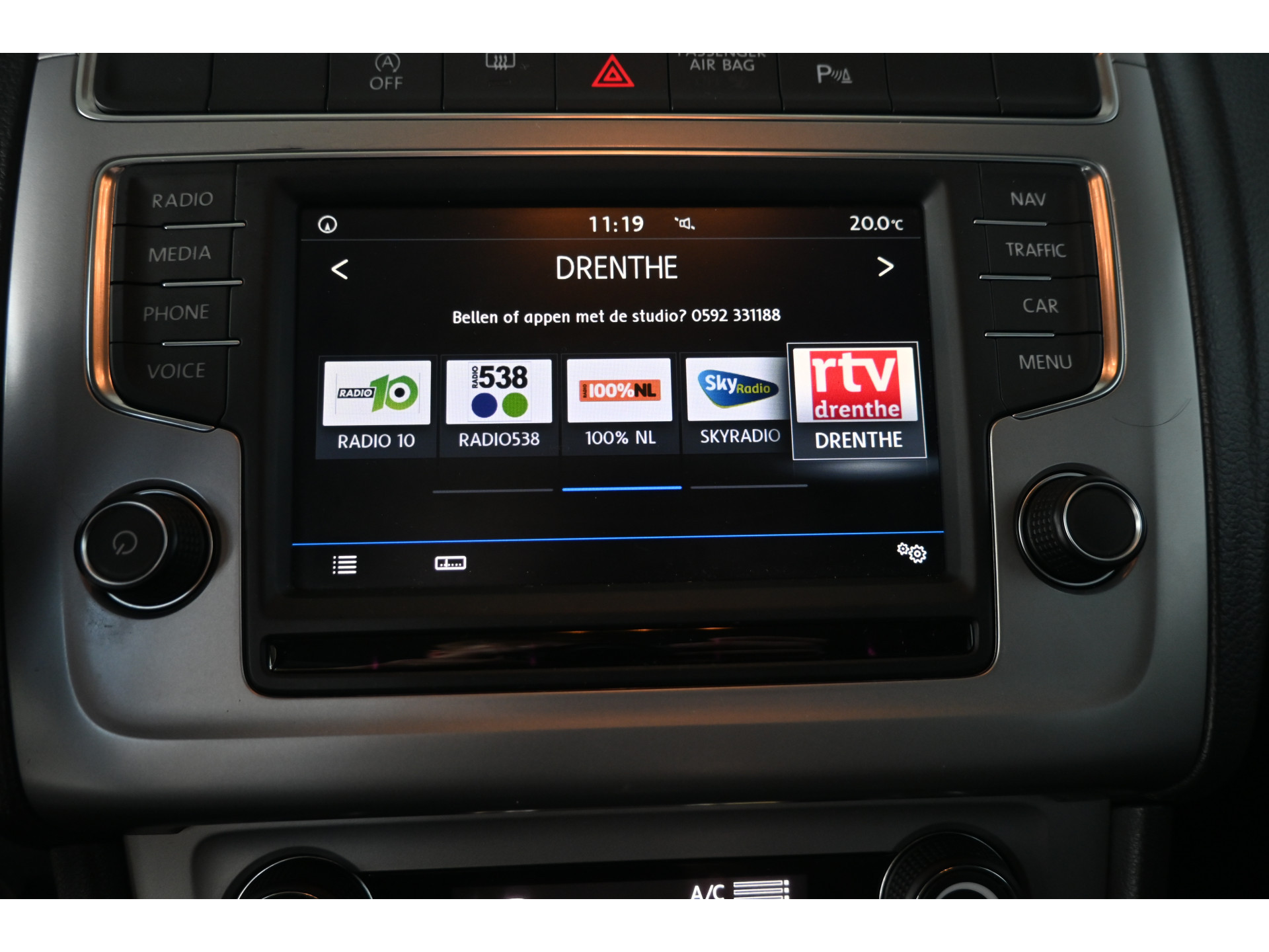 Volkswagen Polo 1.0 BlueMotion Edition Clima Navigatie Cruise Control Goed Onderhouden! Inruil Mogelijk!