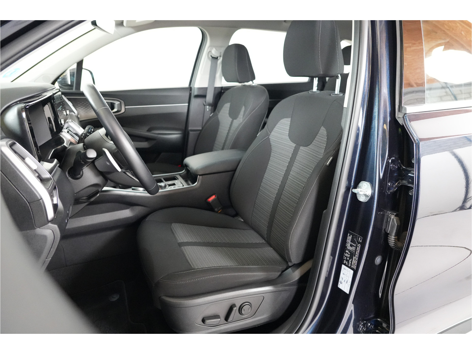 Kia Sorento 1.6 T-GDI 4WD 265 pk PHEV | SOH 100% | 7 pers | Dealer onderhouden |