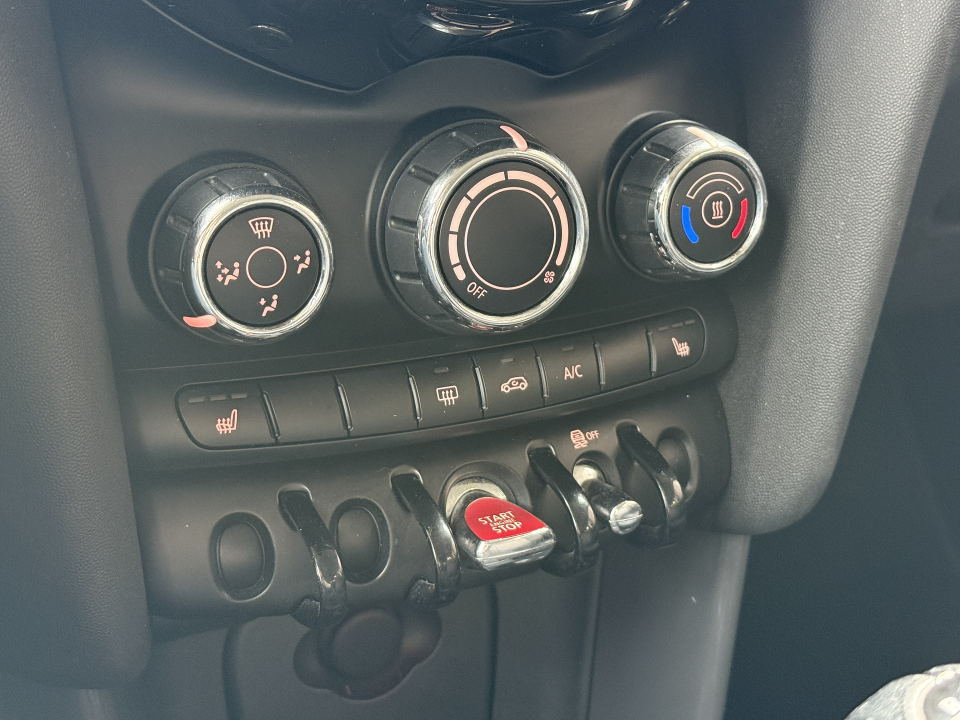 MINI Mini 1.2 One | Stoelverwarming | Airco | Bluetooth