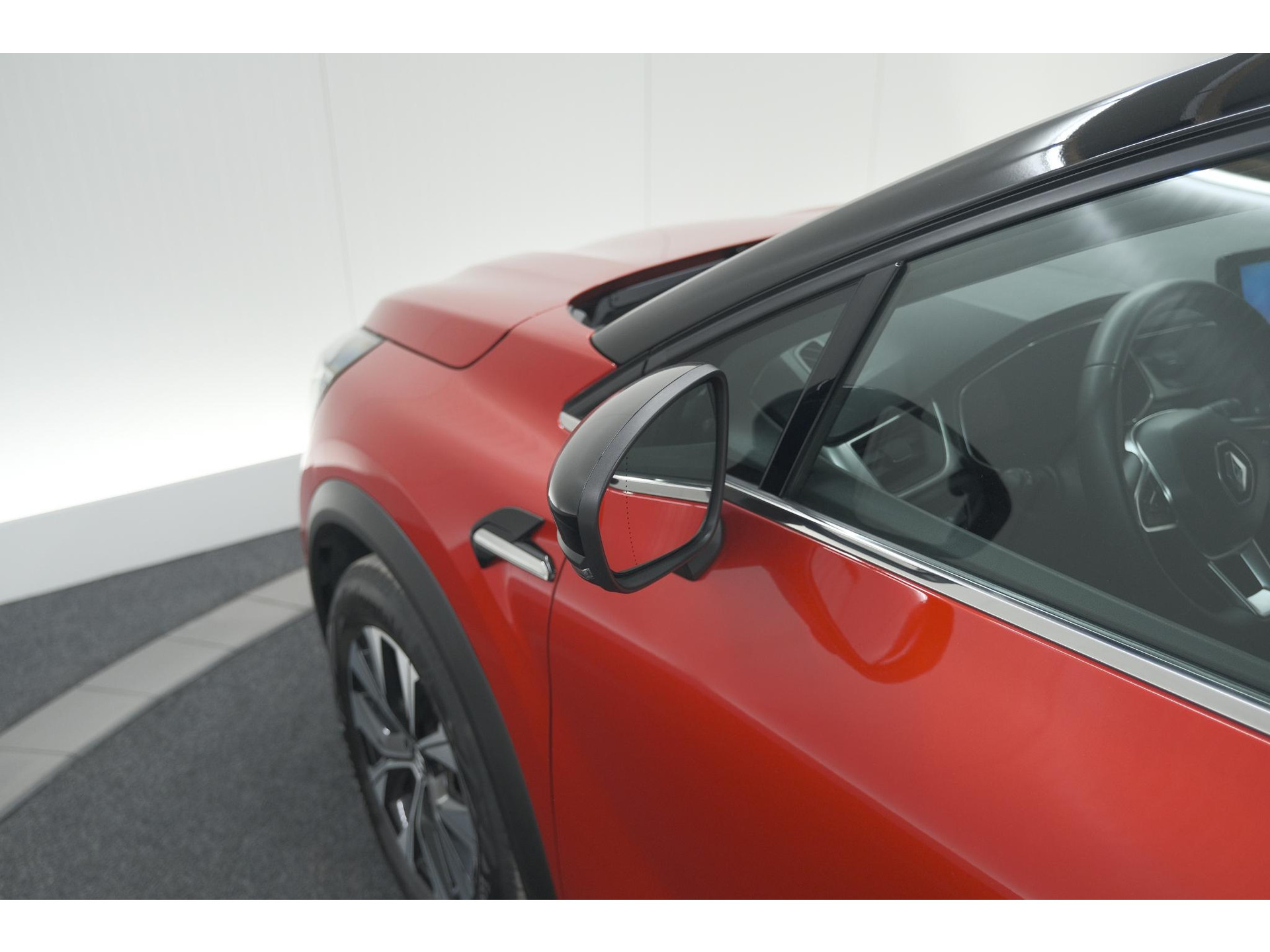 Renault Captur TCe 90 Techno | 360 Camera | 9.3 Inch Grootscherm | Apple Carplay | Navigatie