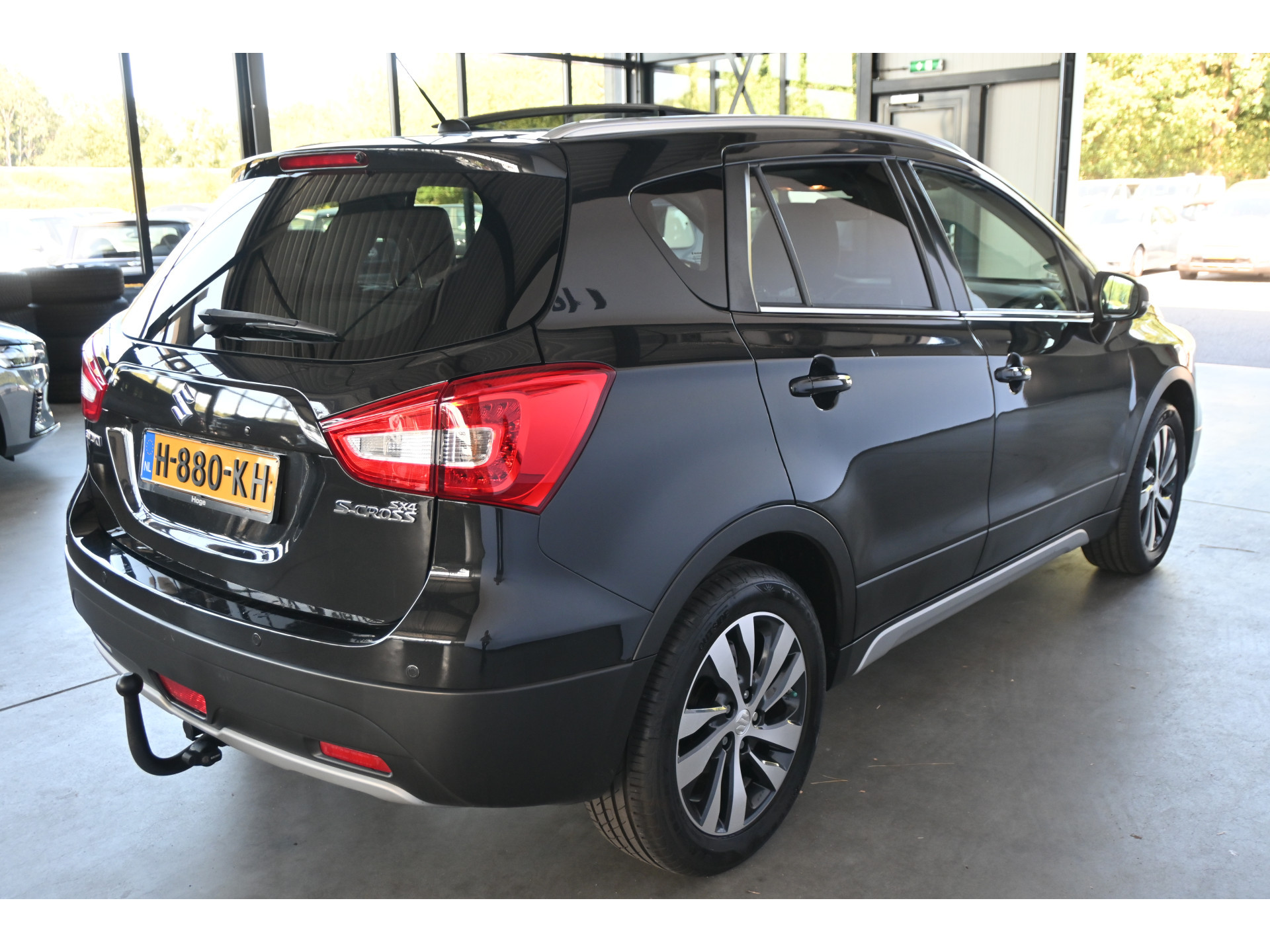 Suzuki S-Cross 1.0 Boosterjet Stijl Clima Navigatie Panoramadak Stoelverwarming Goed Onderhouden! Inruil Mogelijk!