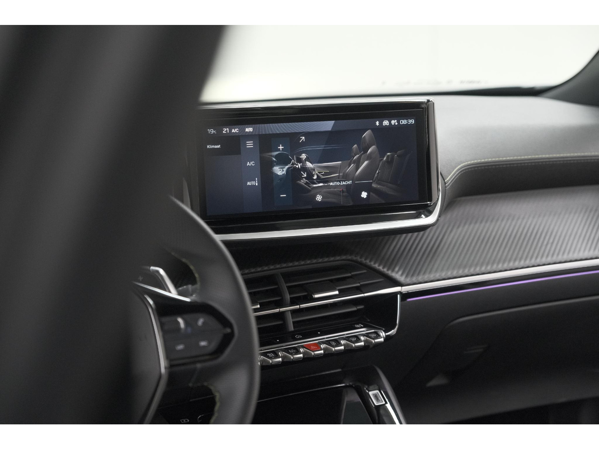Peugeot 2008 Hybrid 145 e-DCS6 GT | Camera | Apple Carplay | Parkeersensoren