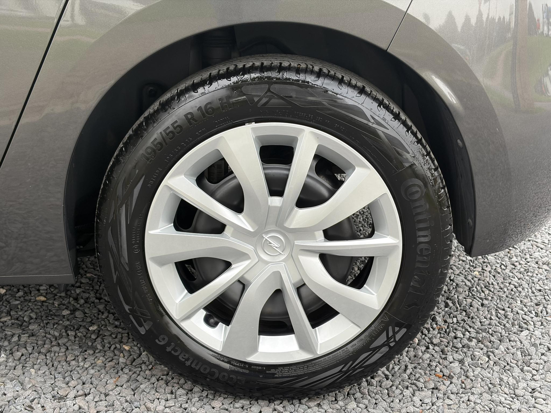 Opel Corsa 1.2 Edition ✓D-riem vv in 2025✓2e Eigenaar✓Carplay✓Airco✓Cruise✓Rijstrooksensor✓Pdc✓102pk✓6 Bak✓5 Deurs✓N.A.P✓Apk tot 02-2028